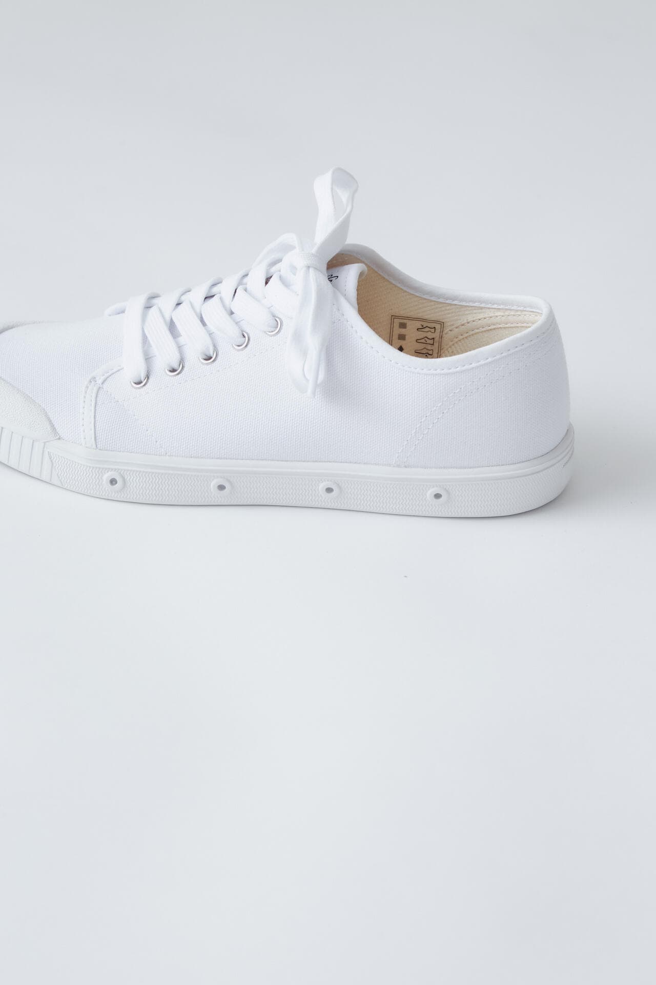 9d7b8f94-f24c-5b8f-b48b-ad9d106849c8_Image