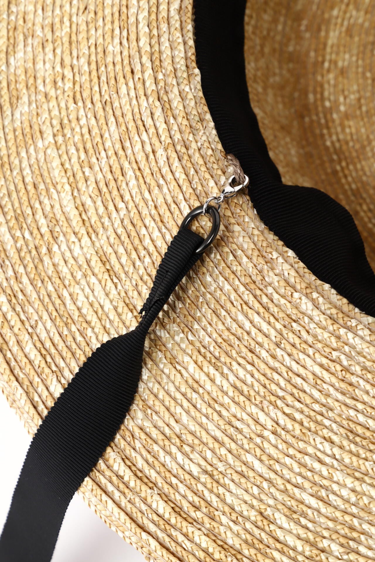 b654126c-83e8-514d-8e41-84ff910f1661_Image