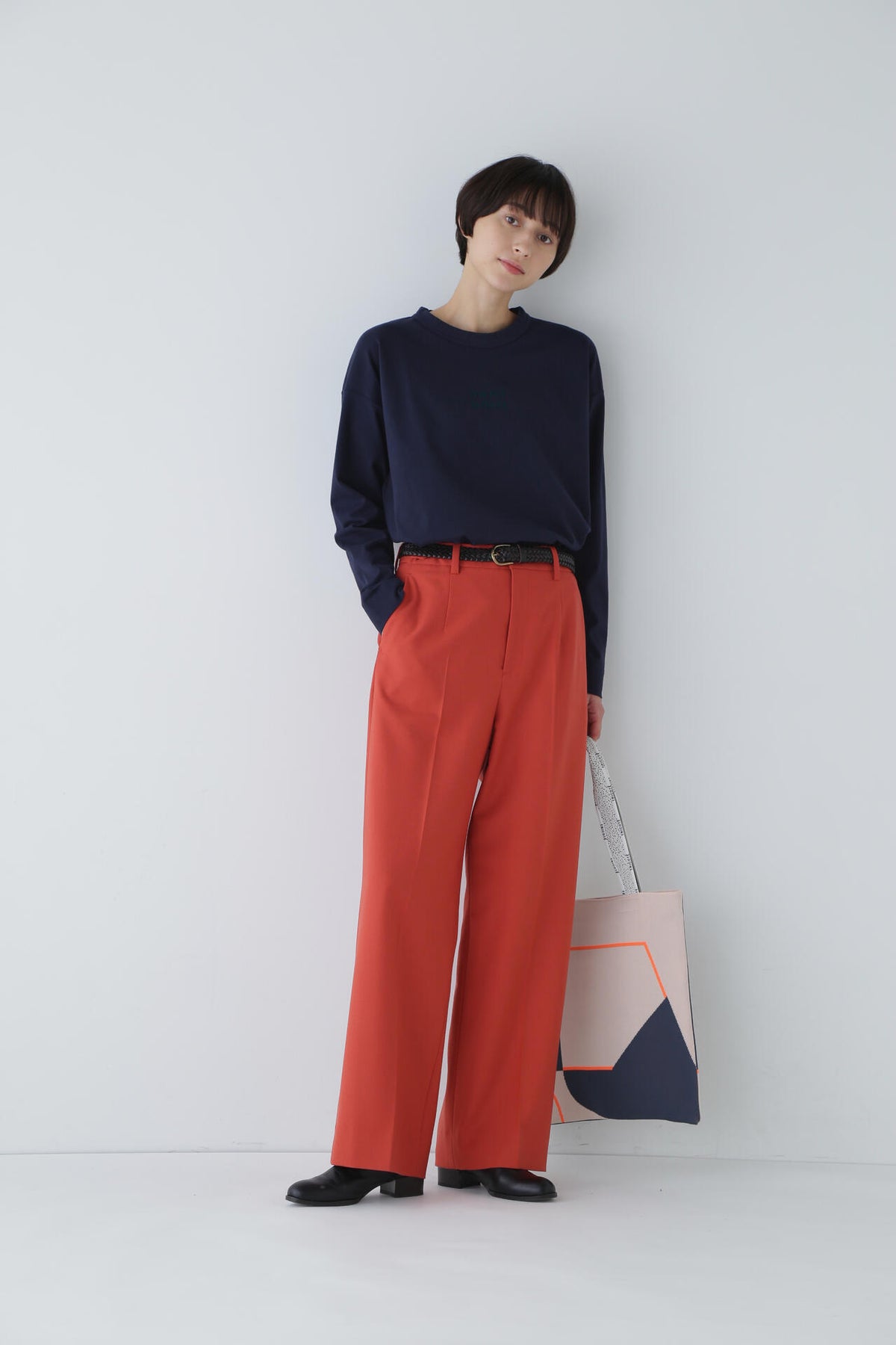 【WEB限定カラー・サイズ】センタープレスセミワイドパンツ