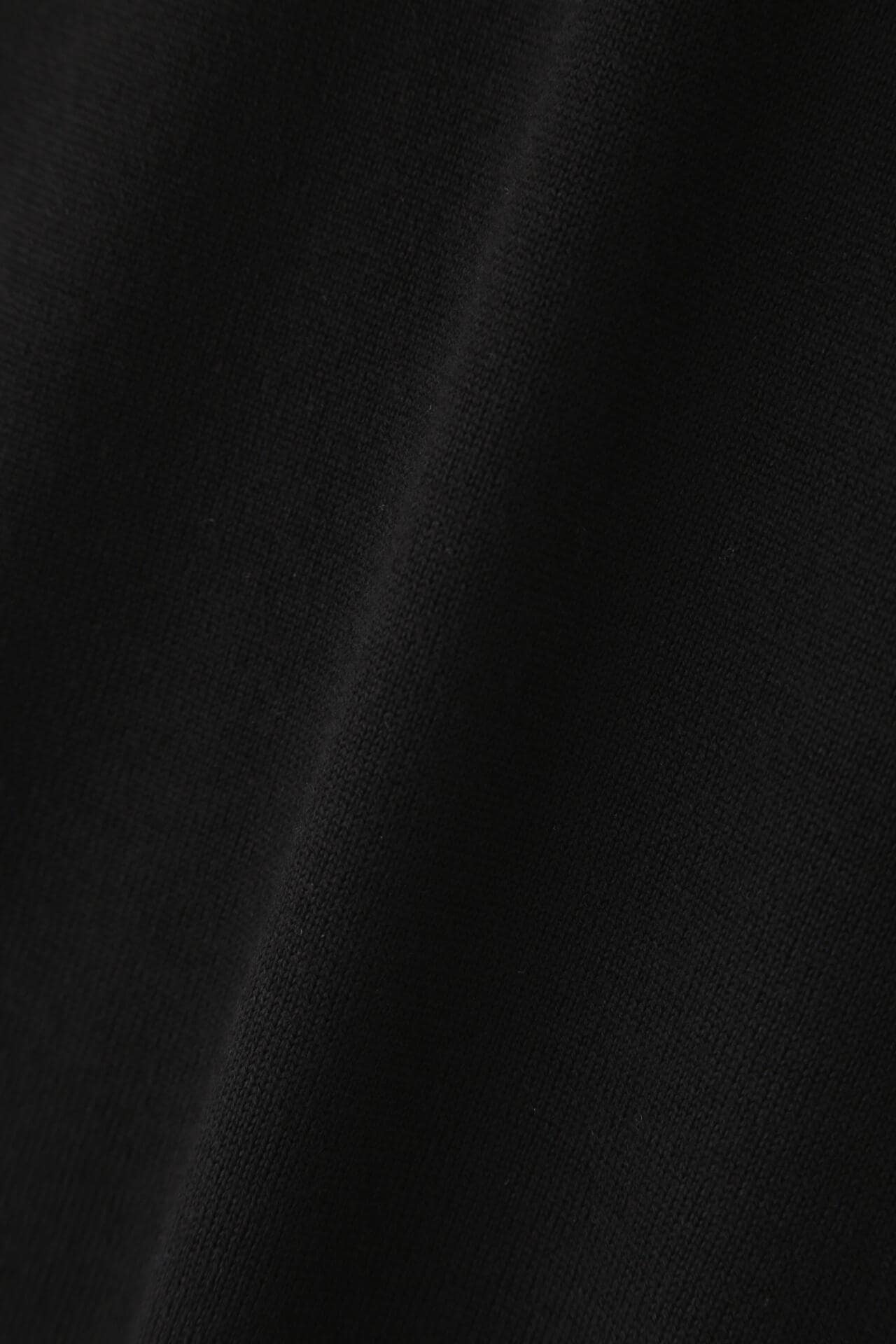 タートルネックニット