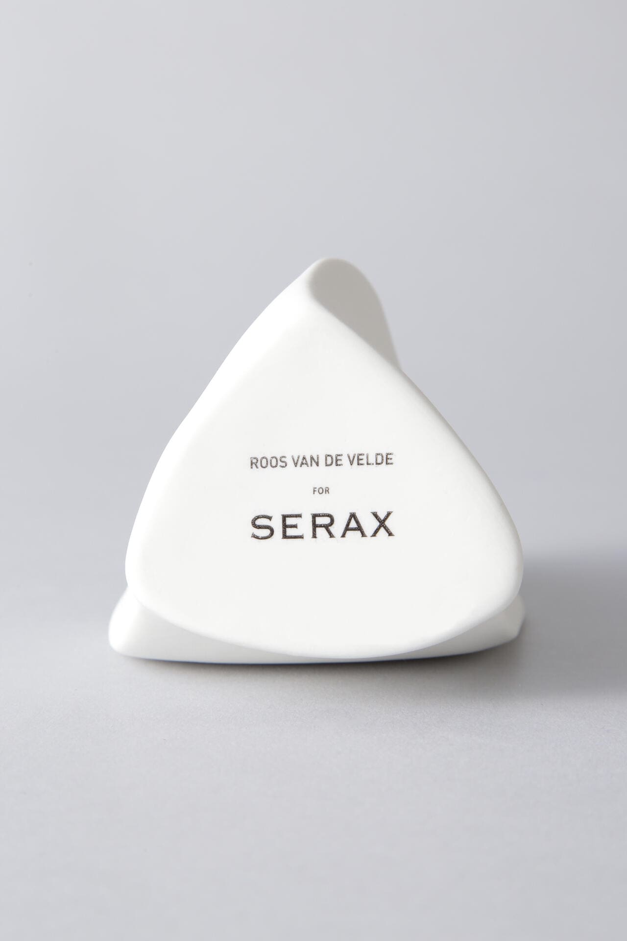 【Gg】Flower Vase by Roos Van de Velde L