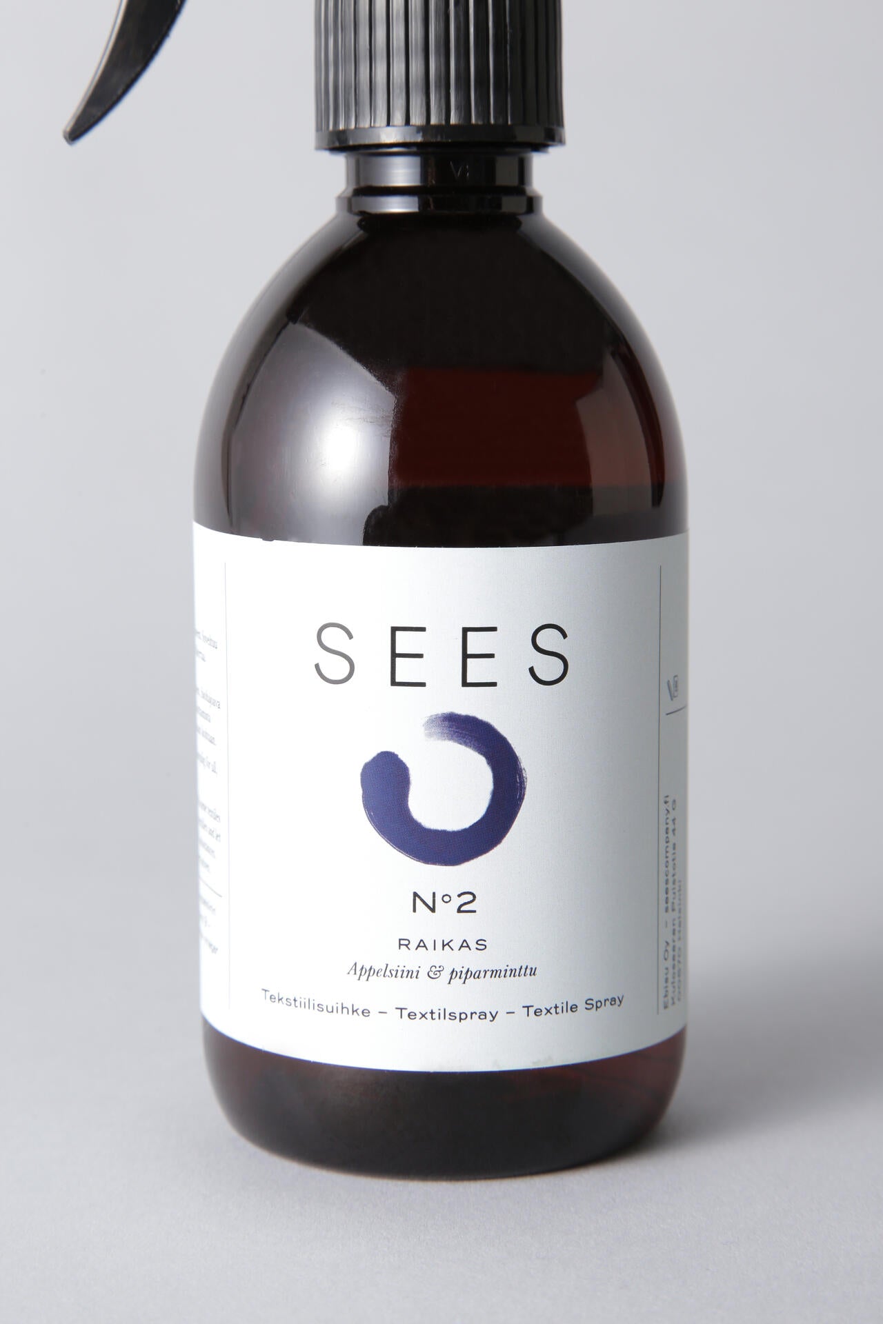 【Gg】 SEES Textile spray 300ml