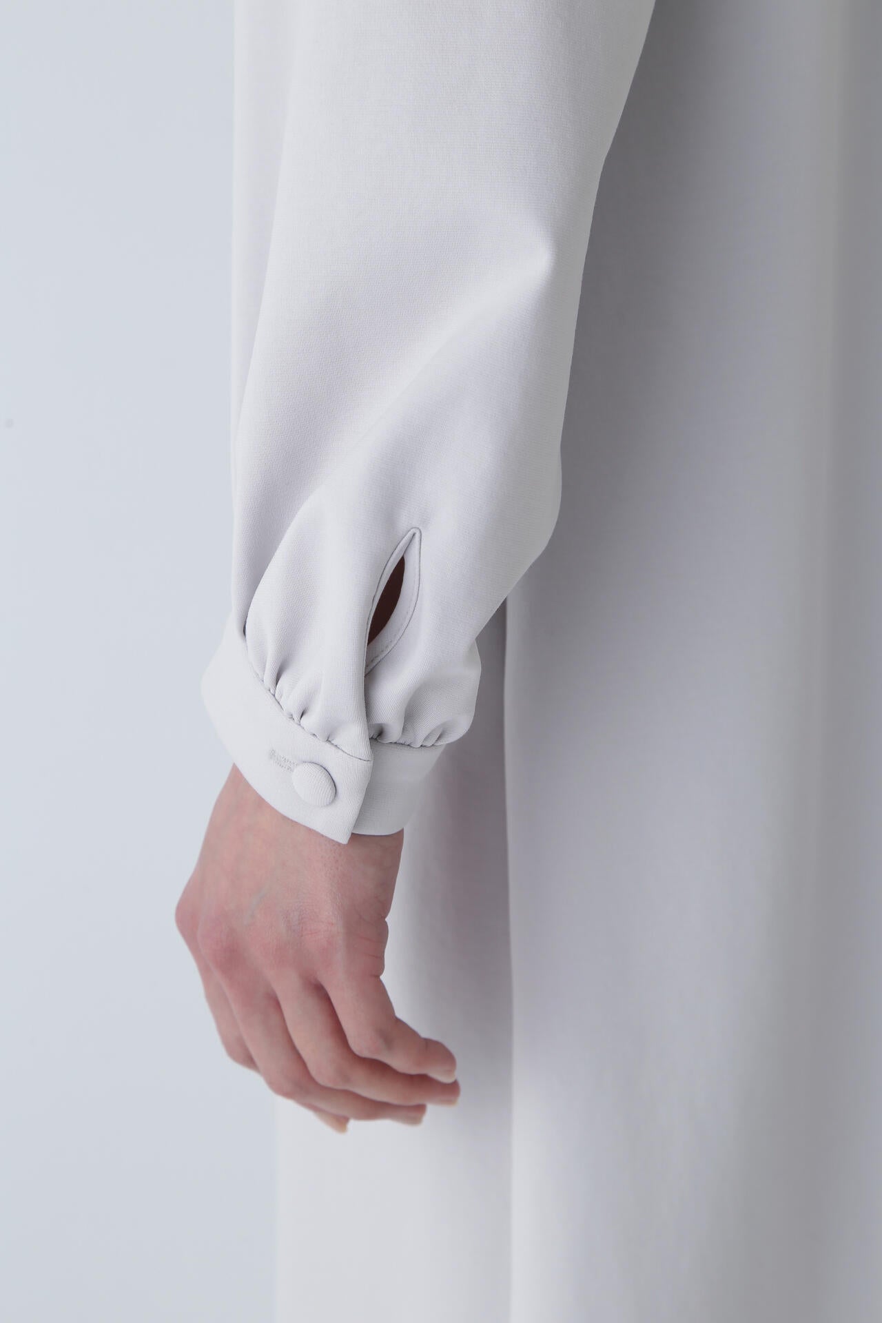 3ee63c99-328a-5ae3-8773-1a2e7cd6e504_Image