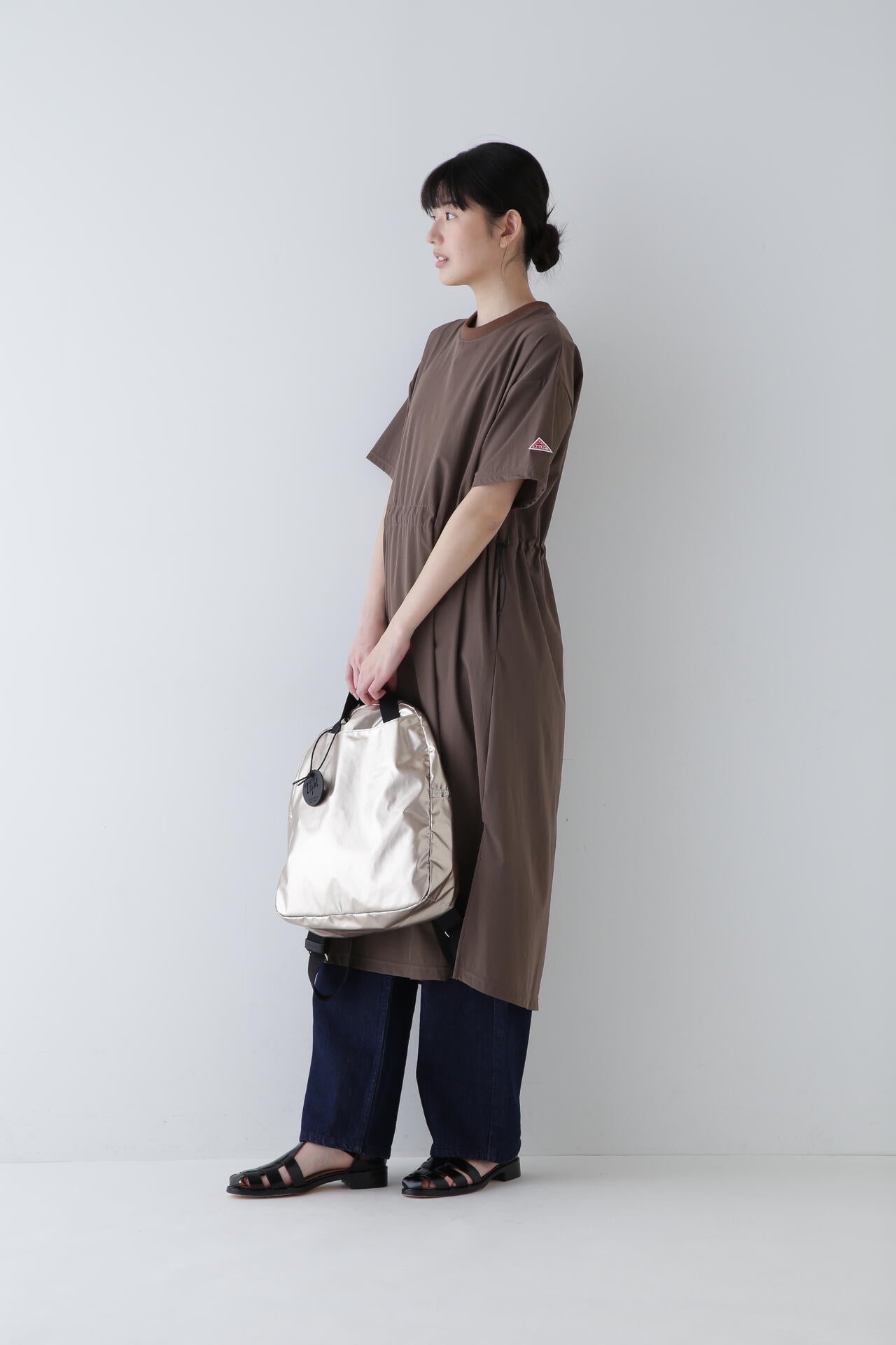 6880fdfe-b8f1-590c-b837-7c607b4ab339_Image