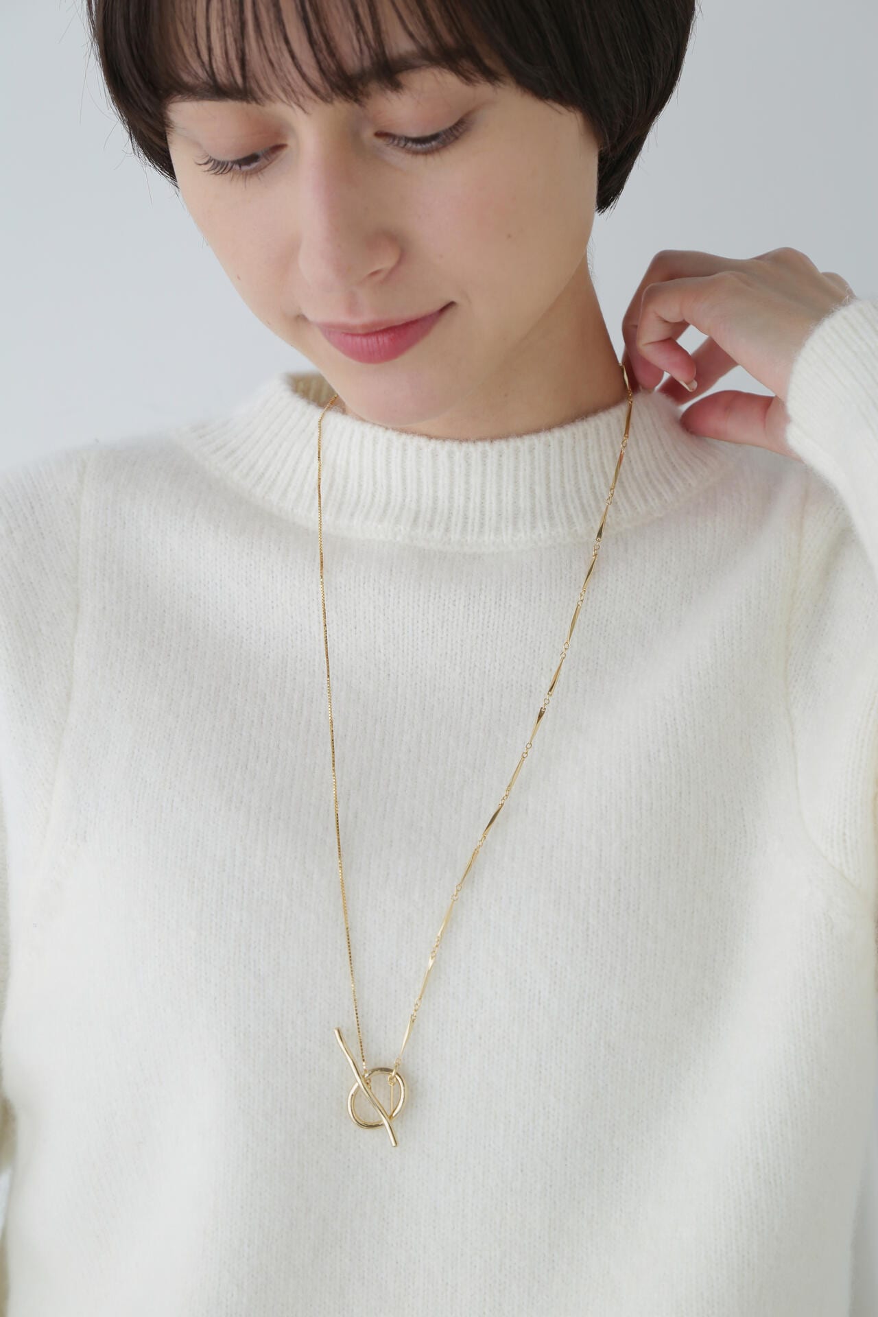 b0b2043a-47a3-5e3a-9f36-17a8b1ca4b48_Image