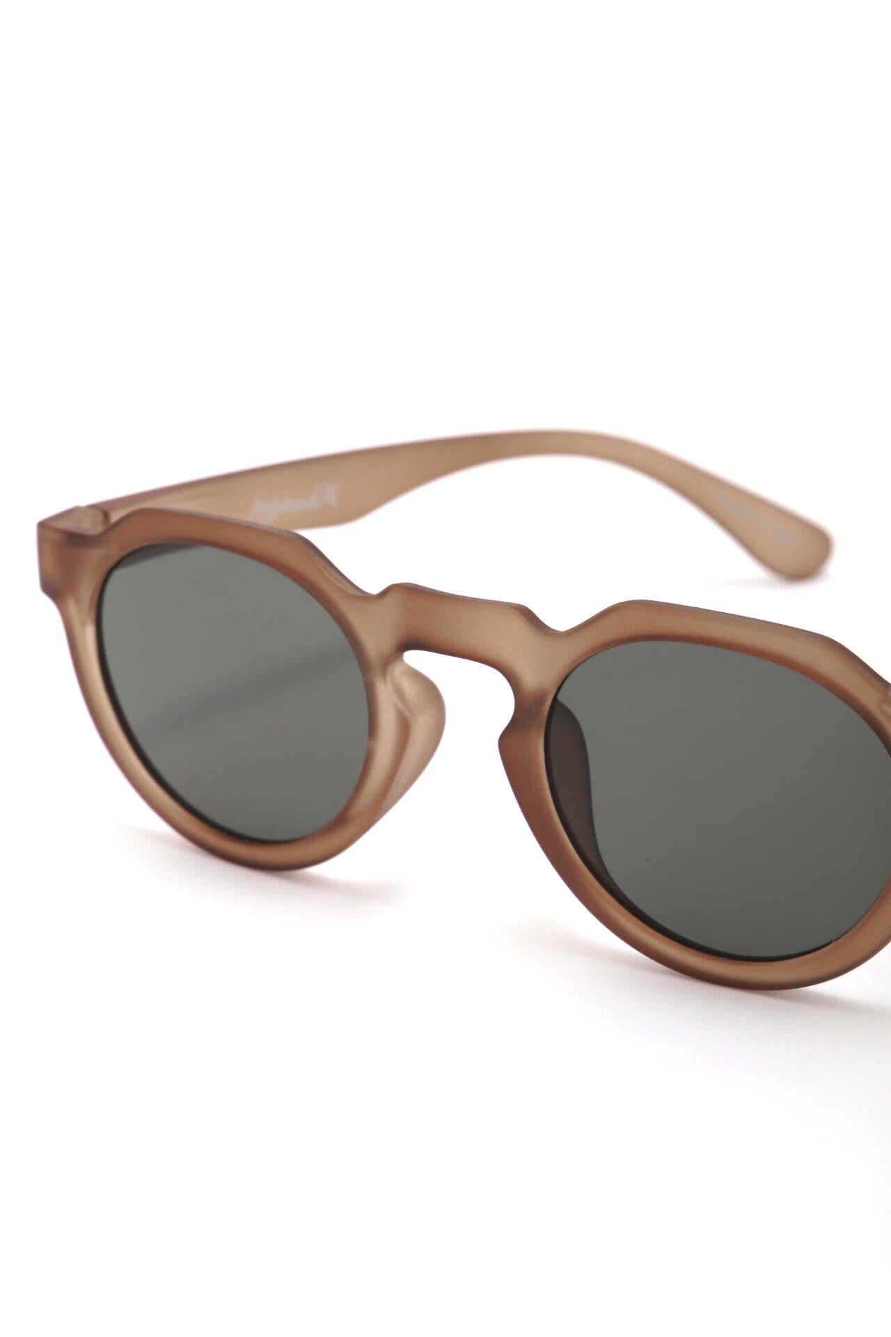 8b09510f-5c17-5f0b-b2d2-905121e2bee1_Image