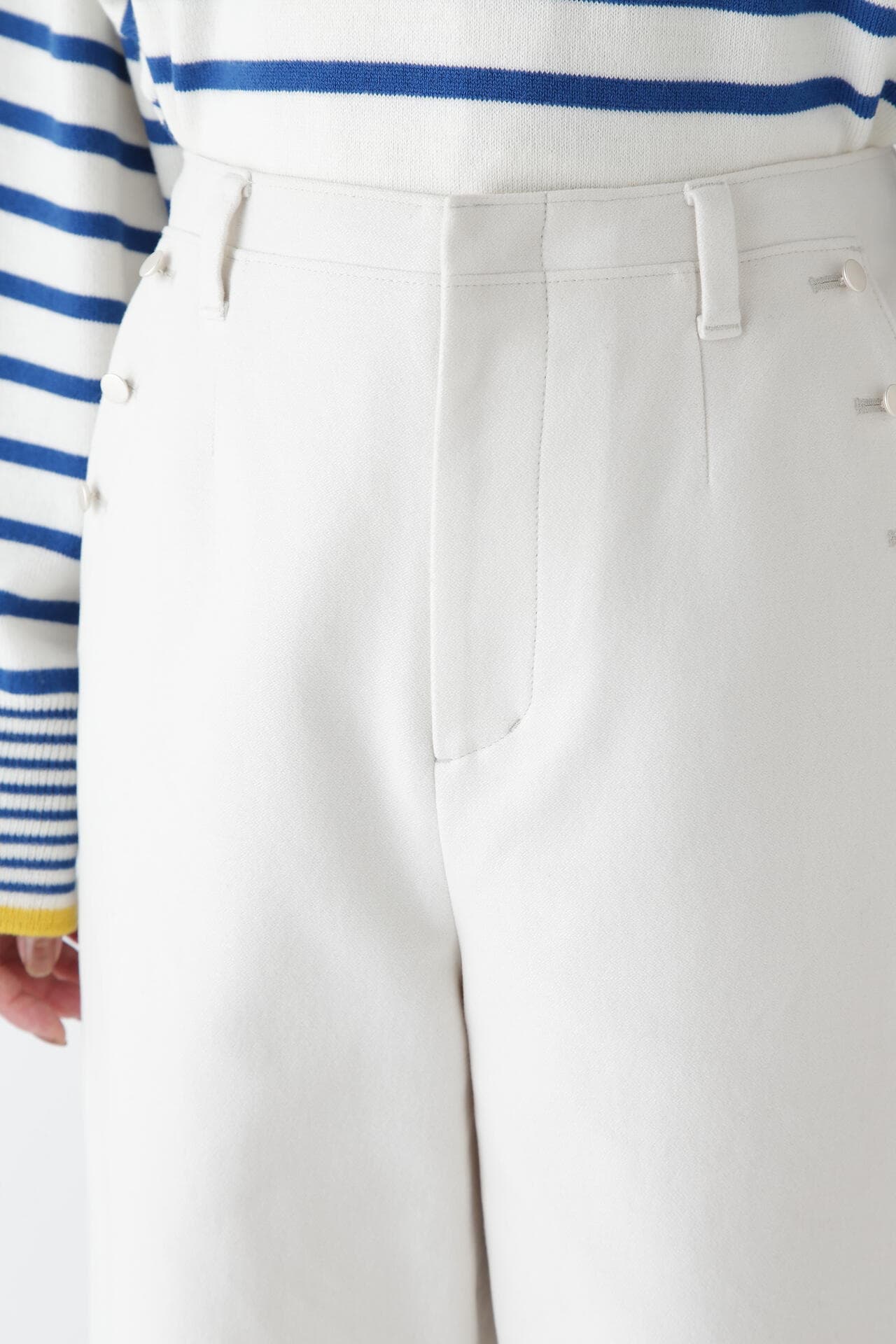 af8a0be7-1d03-538d-932b-79de7a3f9197_Image