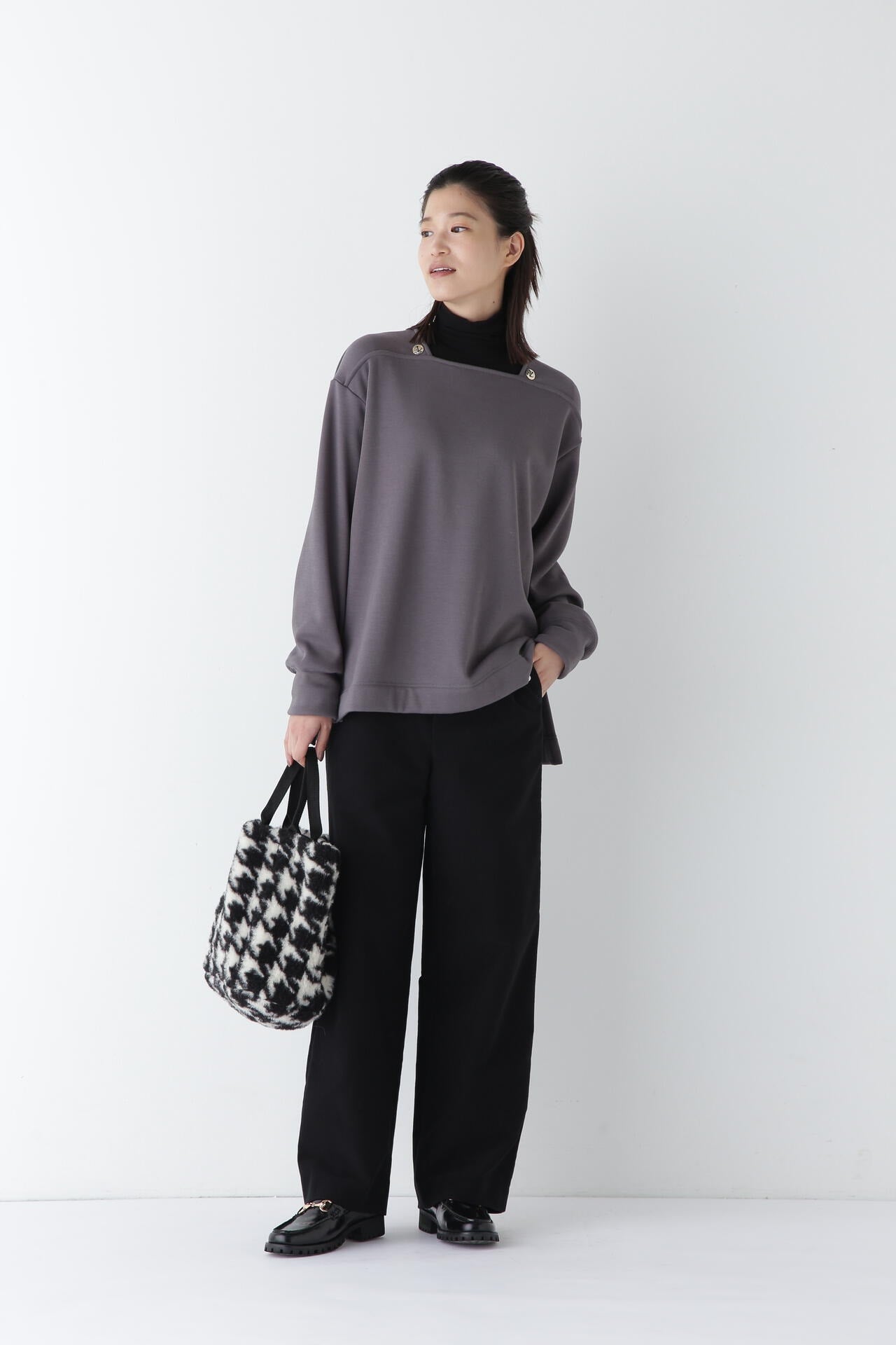 66791591-8d8e-53e2-8a2f-444bd590c7ed_Image