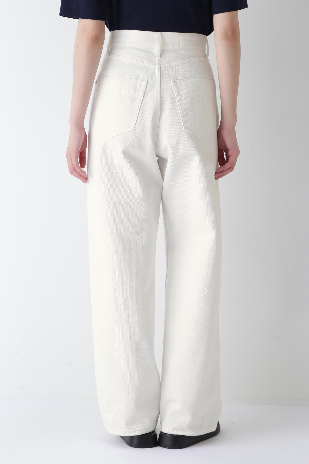 23a137c9-7ea3-51fd-940f-8f6f7d69707d_Image