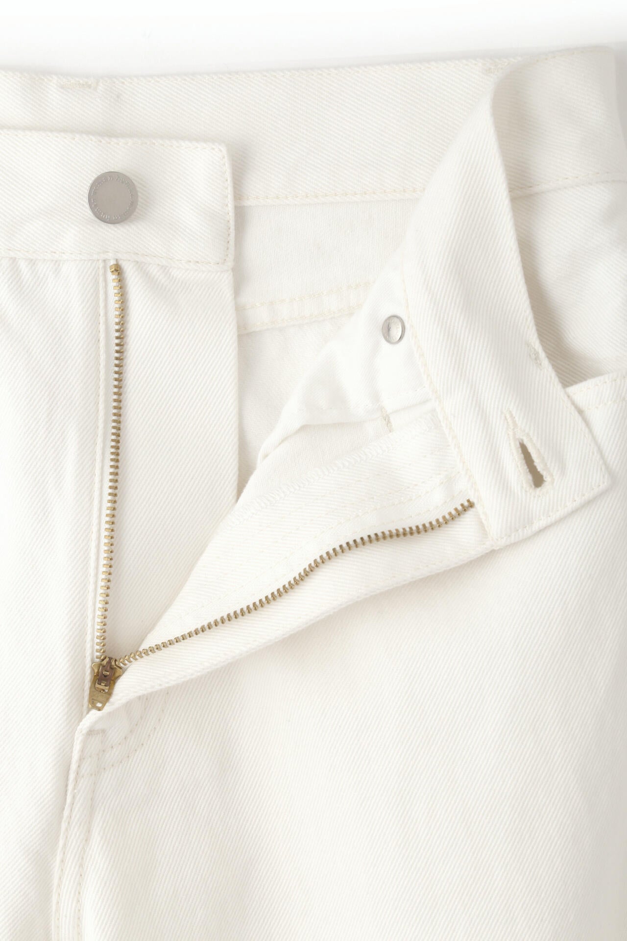 728fbd53-74b2-52da-8d06-b22c15f0e6e3_Image