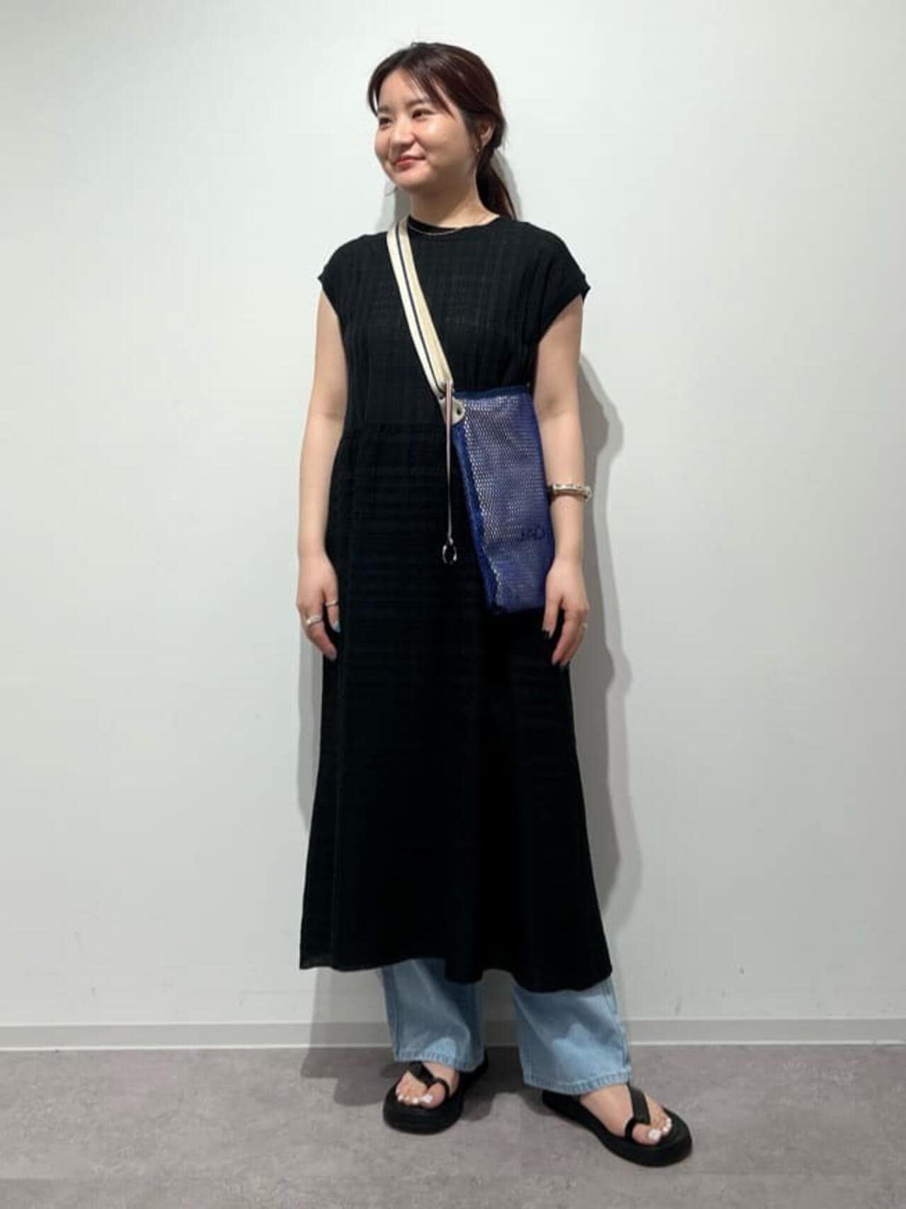 2ba38381-dcf0-5825-b1e1-fe6a30304ceb_Image