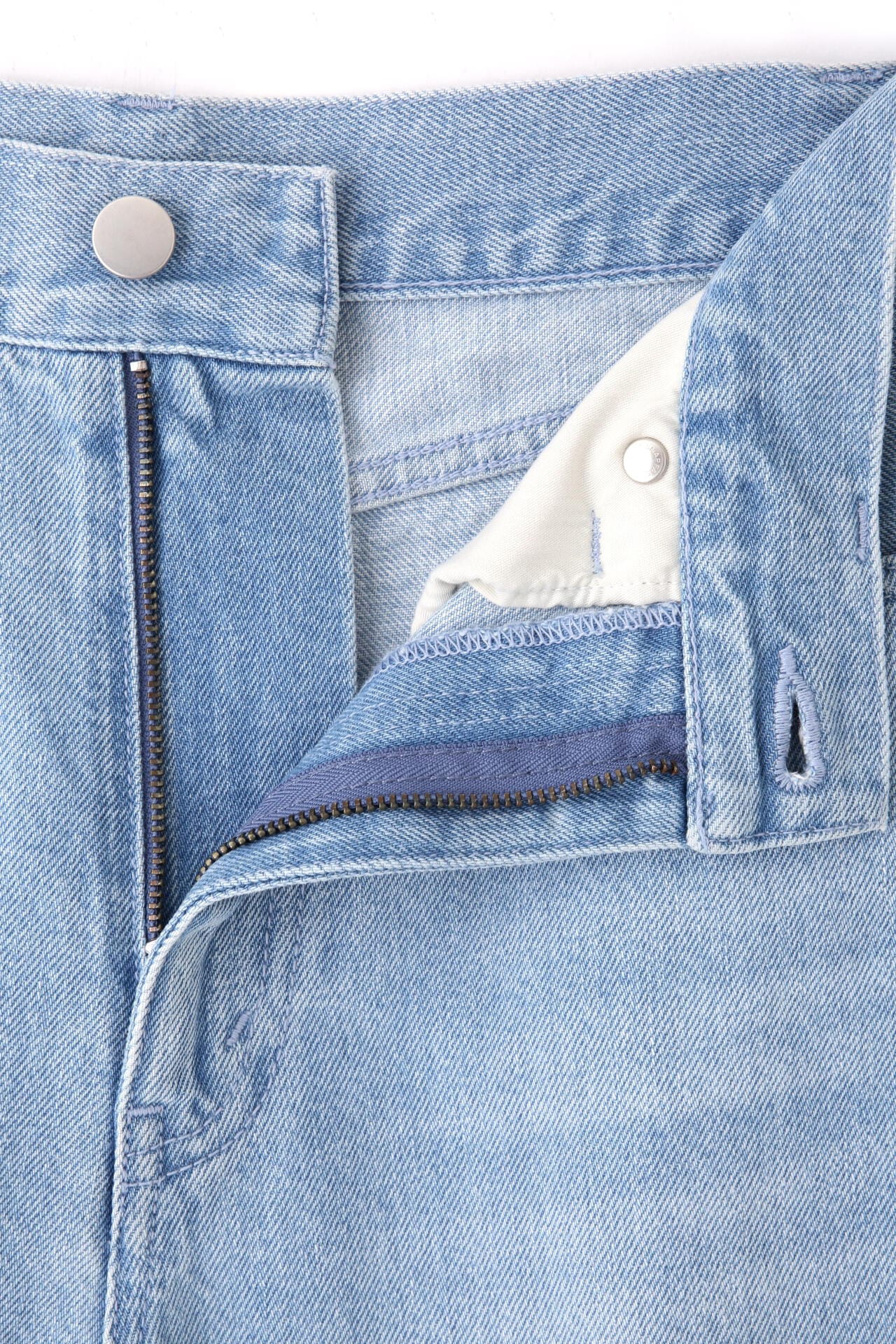 6da0c8c6-db52-55cc-a606-e2fcb6d0349b_Image