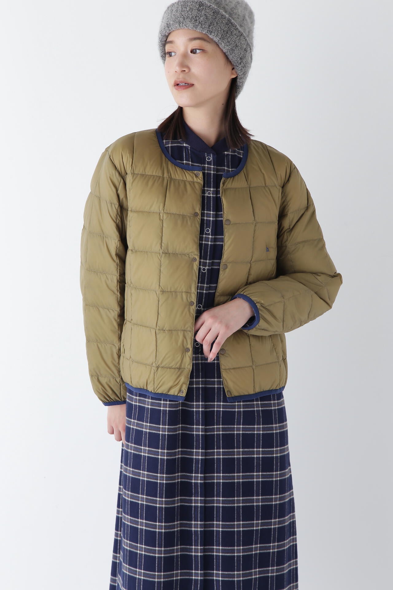 【WEB・一部店舗限定サイズ】TAION×hwコラボ クルーネックボタンダウンジャケット