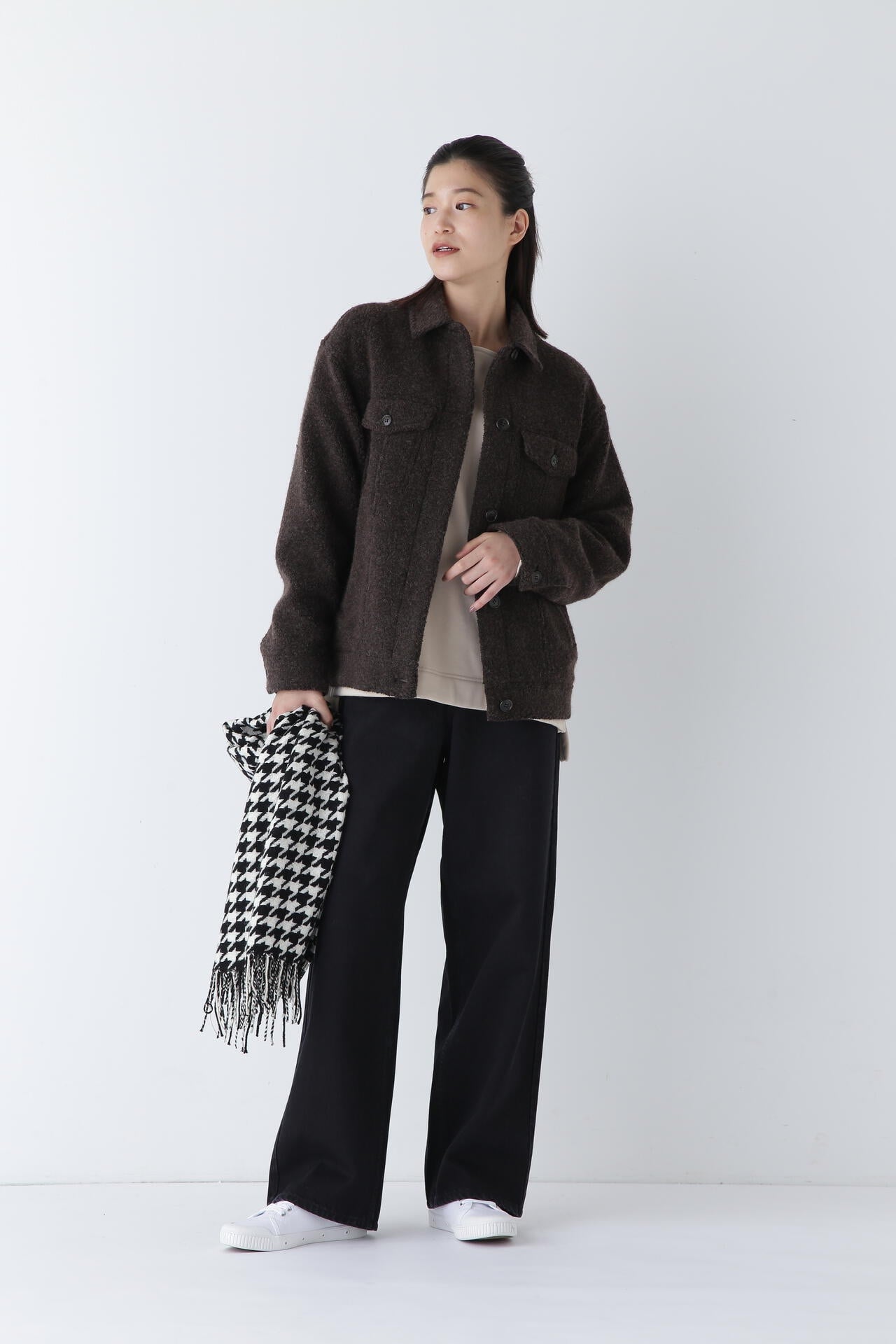 9ab2bb8e-fa2b-5883-a042-2cd794056e4a_Image