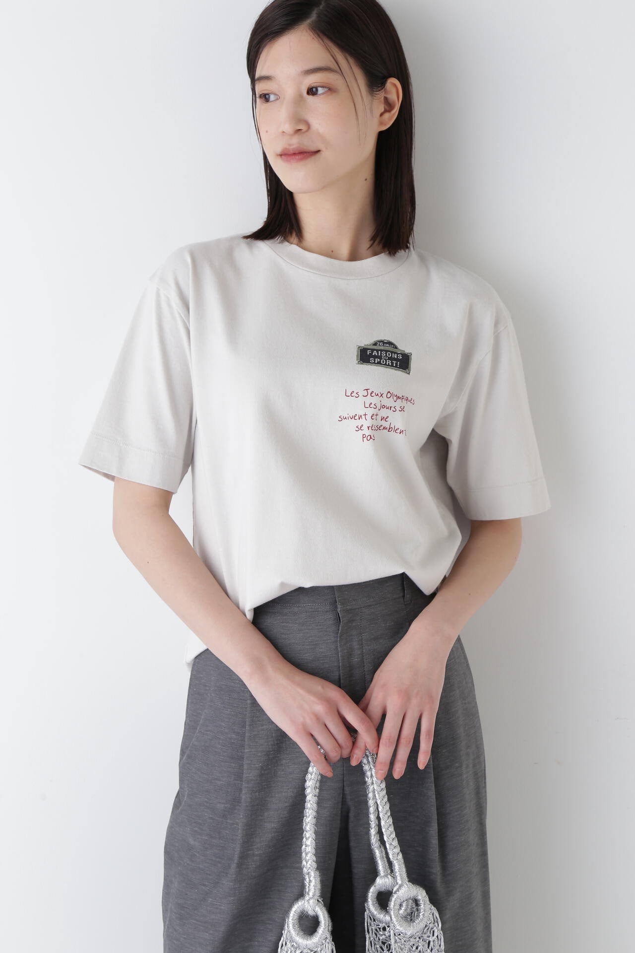 スポーティーロゴTシャツ