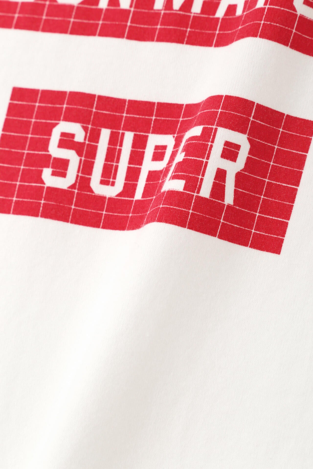 スポーティーロゴTシャツ