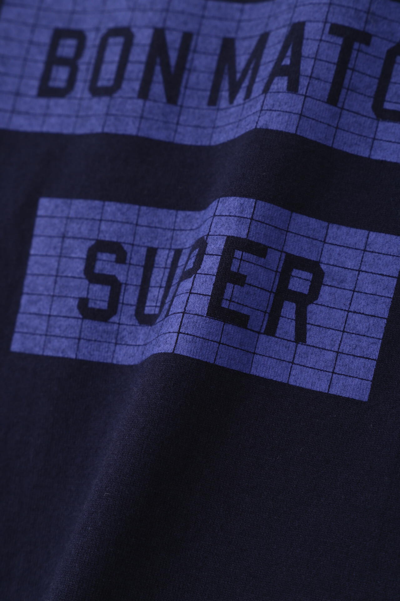 スポーティーロゴTシャツ
