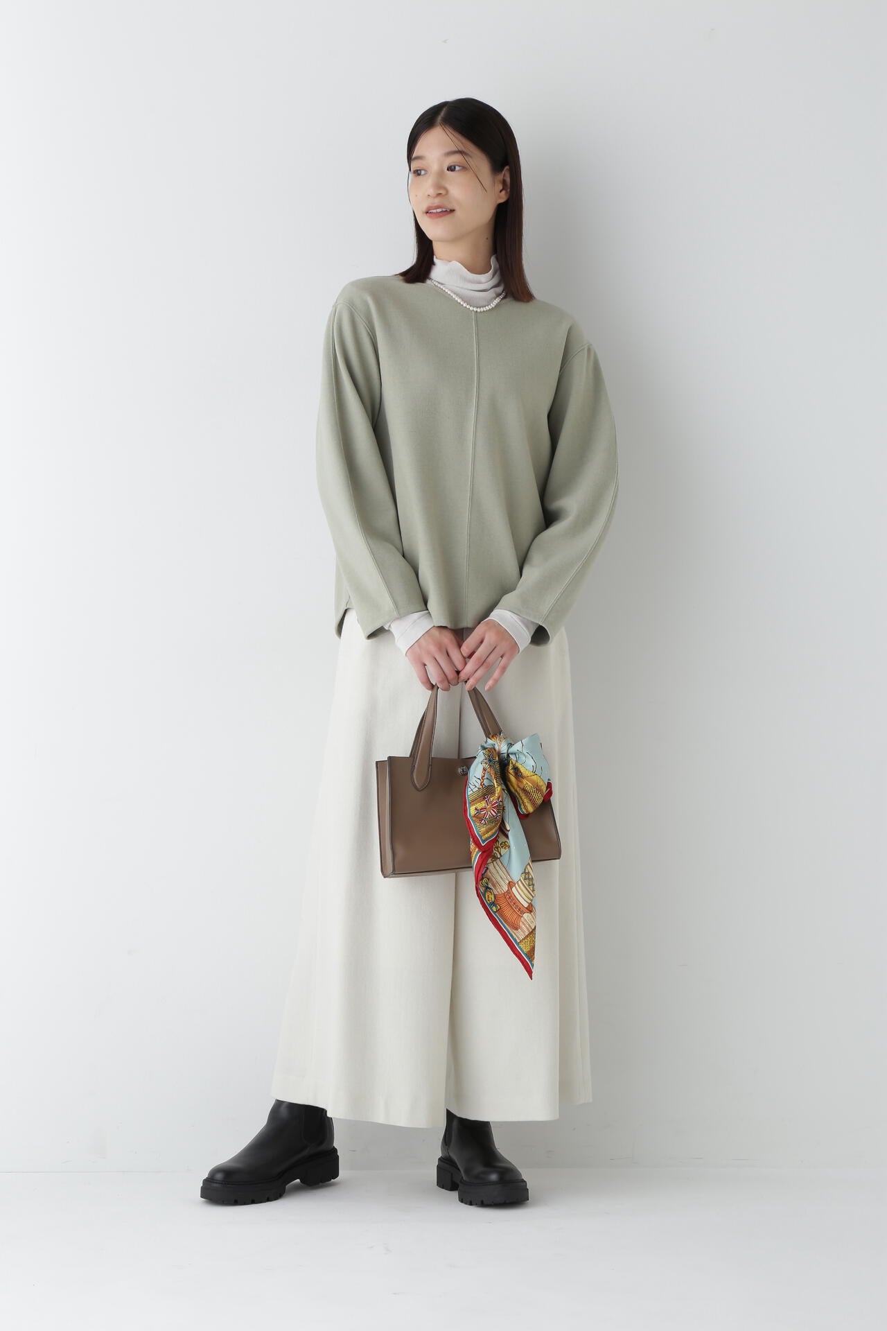 ea8f6147-8cca-5a61-a46f-bd11fa98a68f_Image