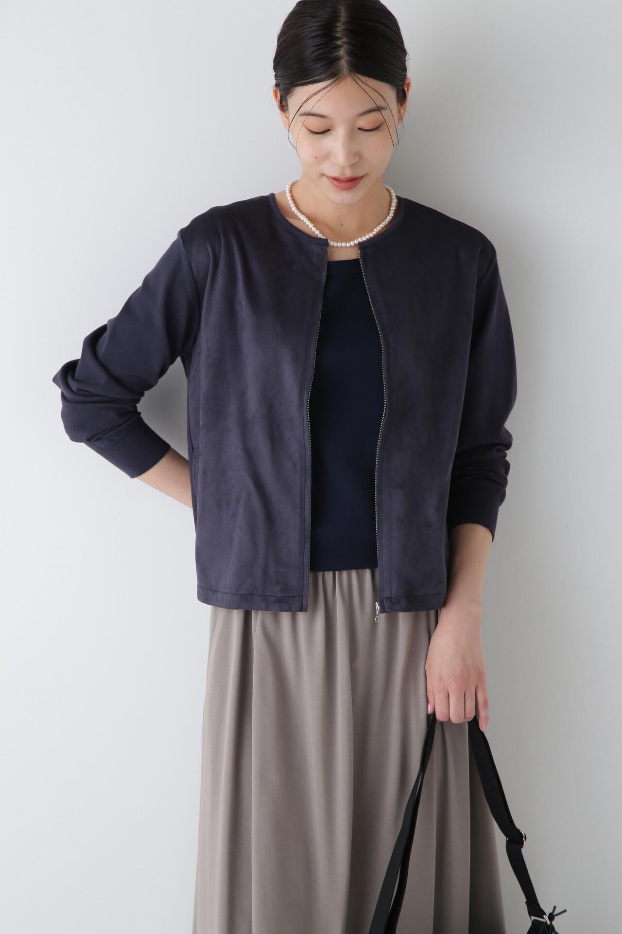 5feeae16-5c4d-573e-aa6c-4f1fd18ea267_Image