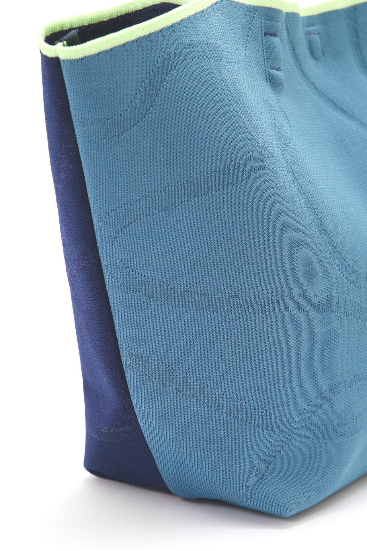 d012b47f-cfc1-5e77-b542-f95bf6ec694c_Image