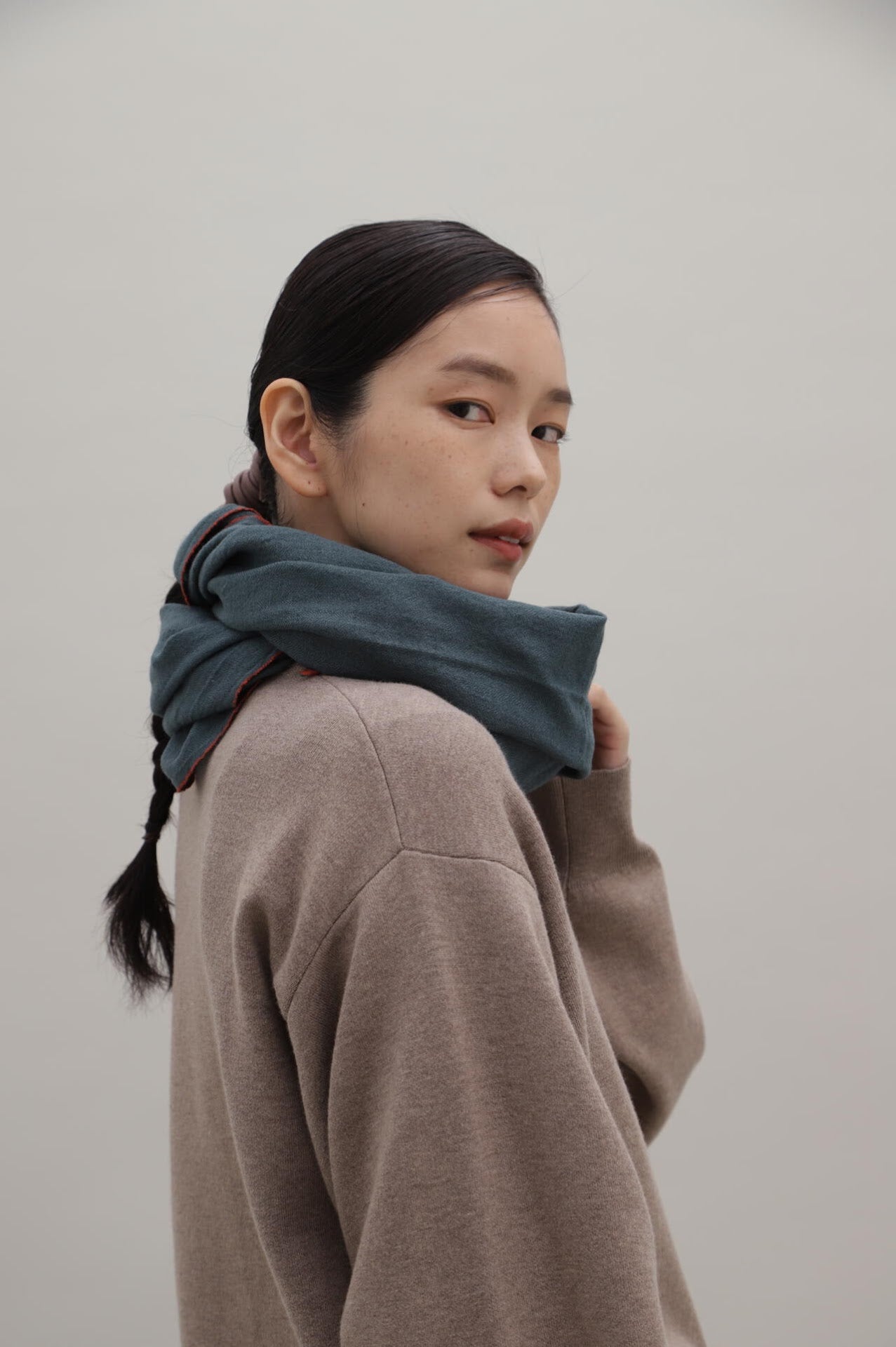 【MOISMONT】ウールシルクストール