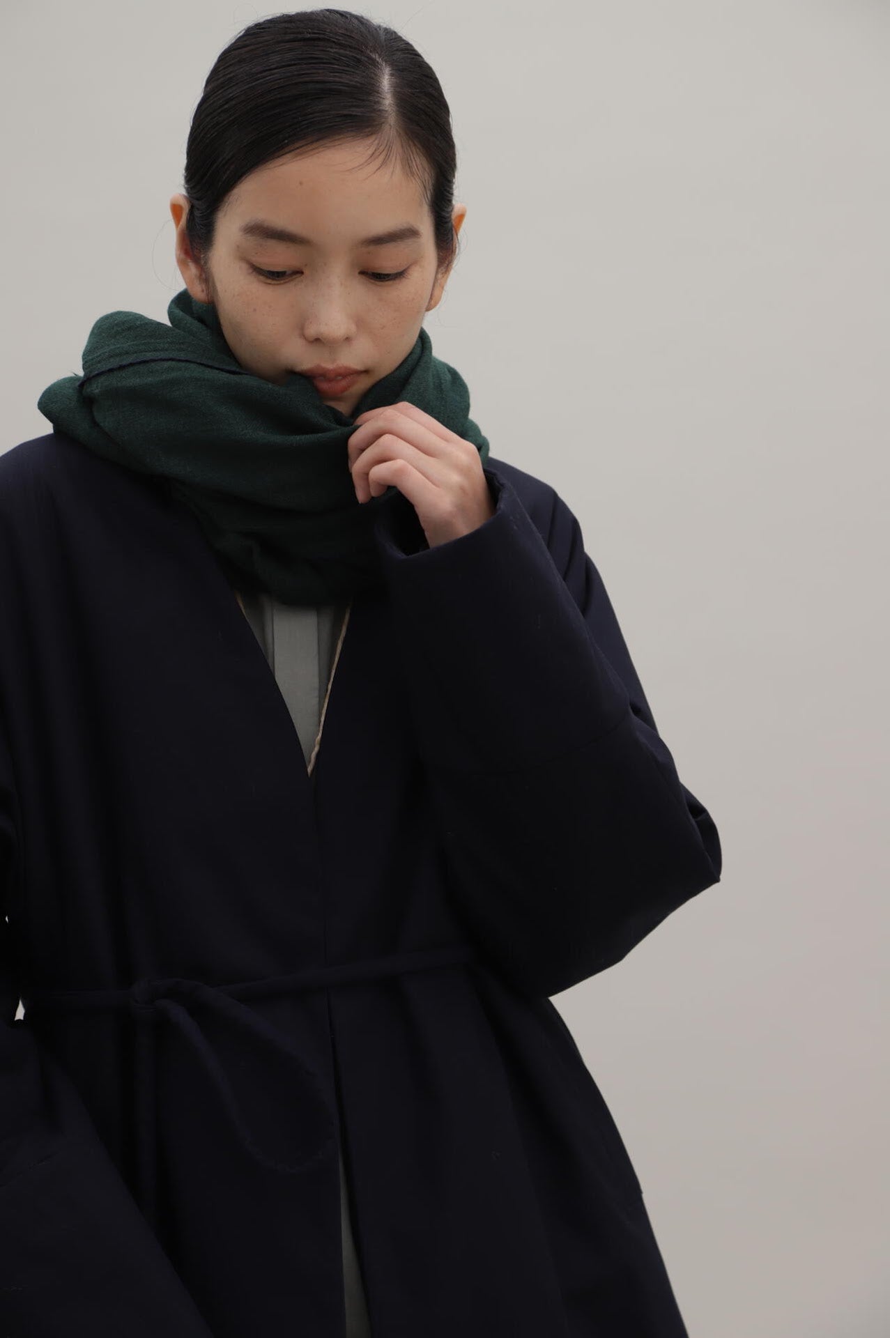 【MOISMONT】ウールシルクストール