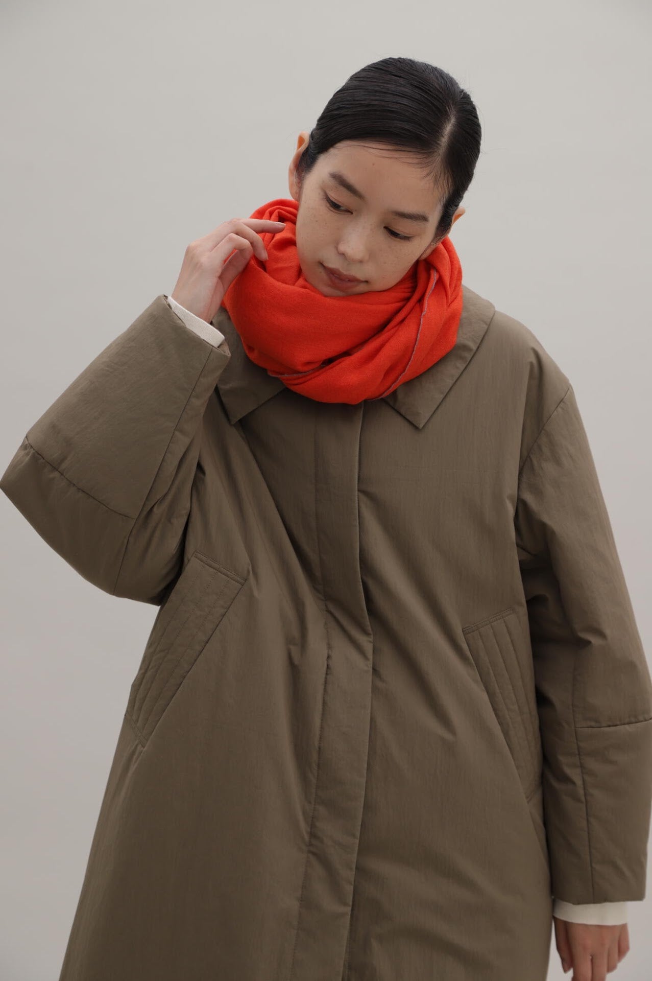 【MOISMONT】ウールシルクストール