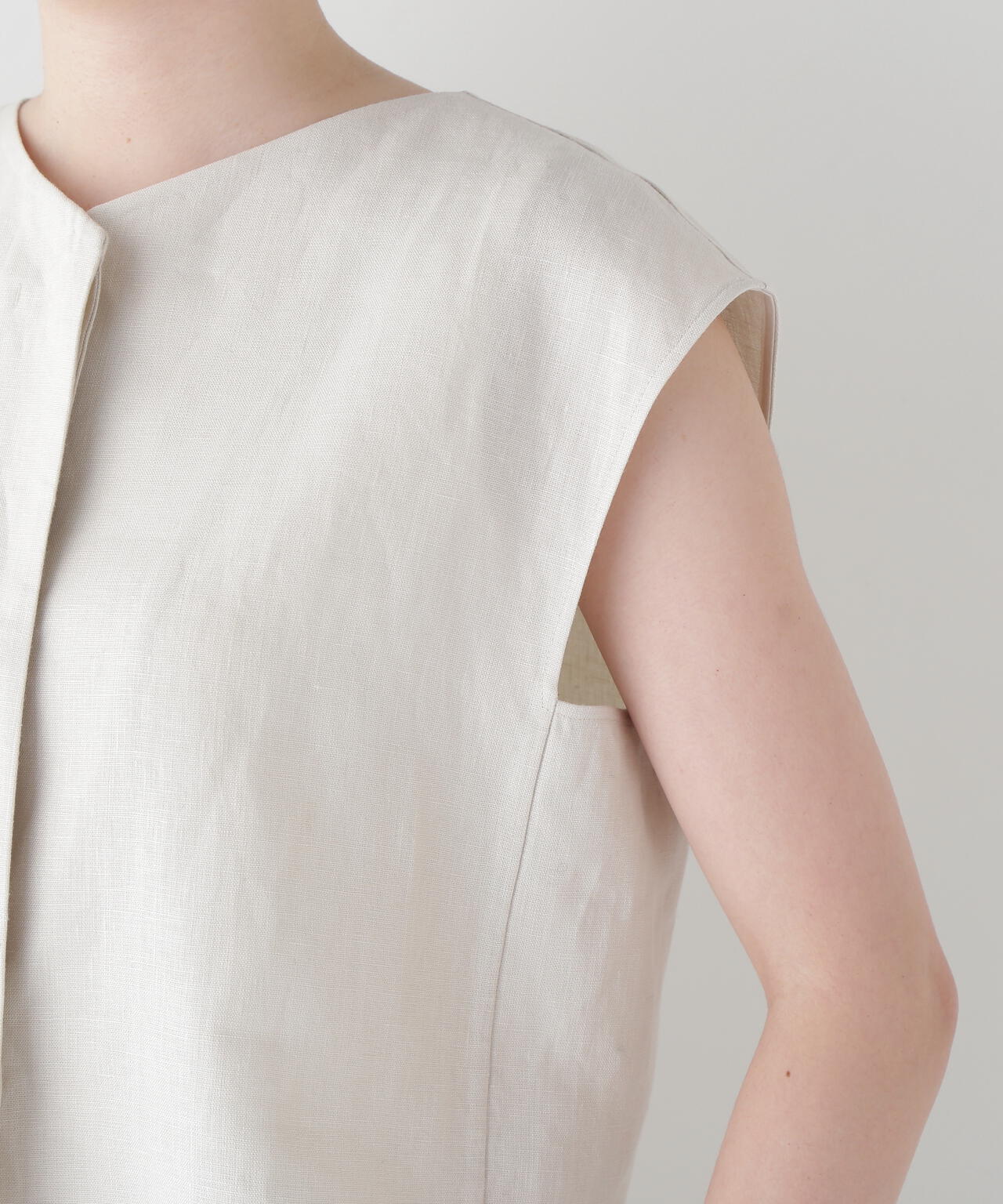 【WEB・一部店舗限定】リネンボックスブラウス