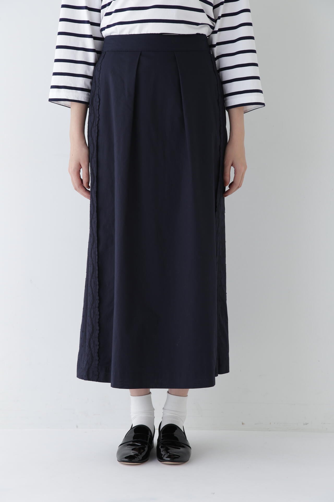 ヴィンテージ風レースAラインスカート