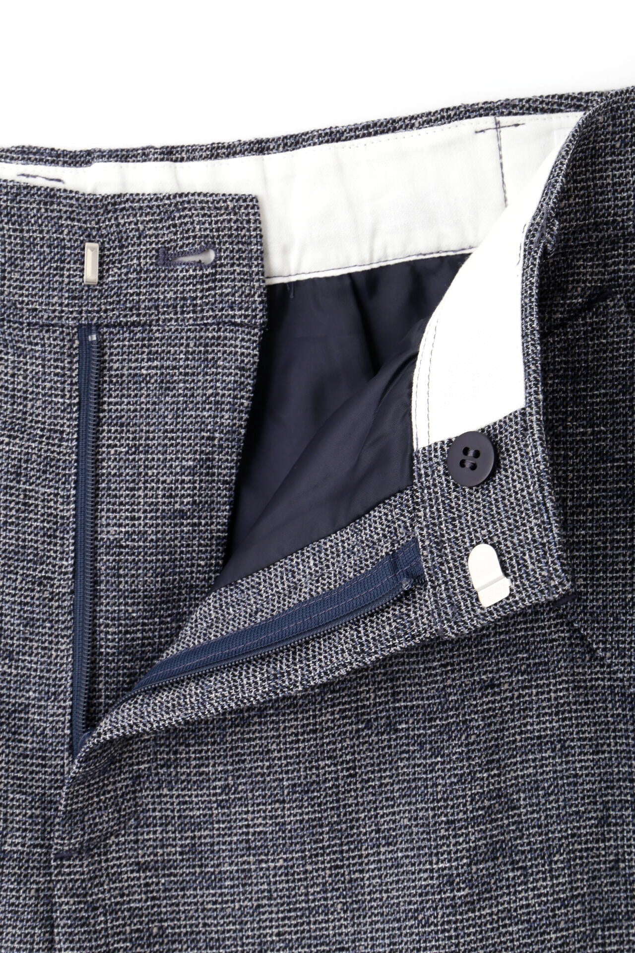 2586e410-30e1-556f-ad83-dc50c5ddd081_Image