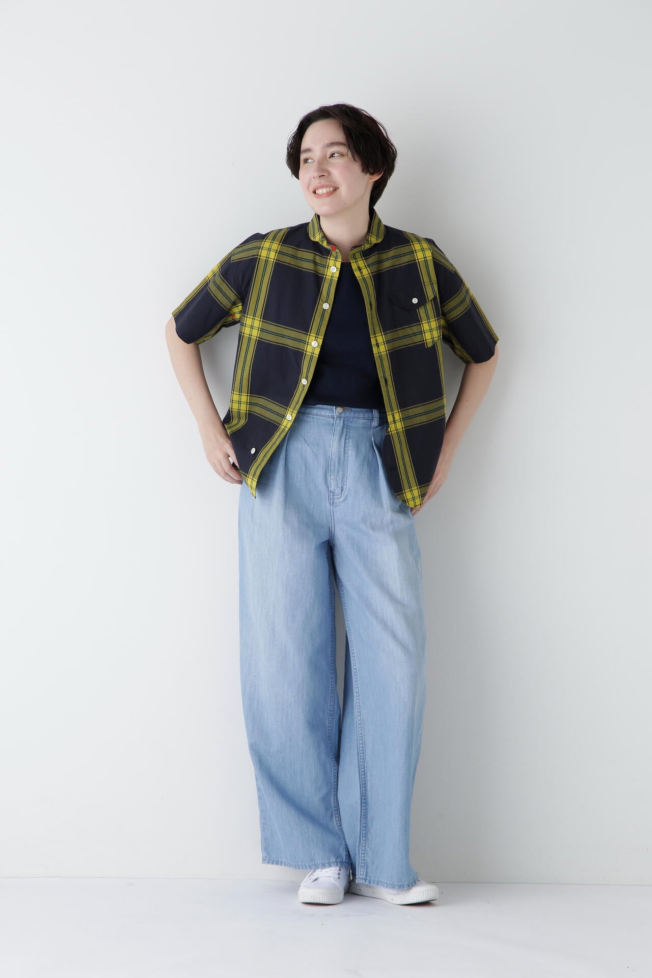 【Healthy DENIMコラボ】タックワイドデニムパンツ