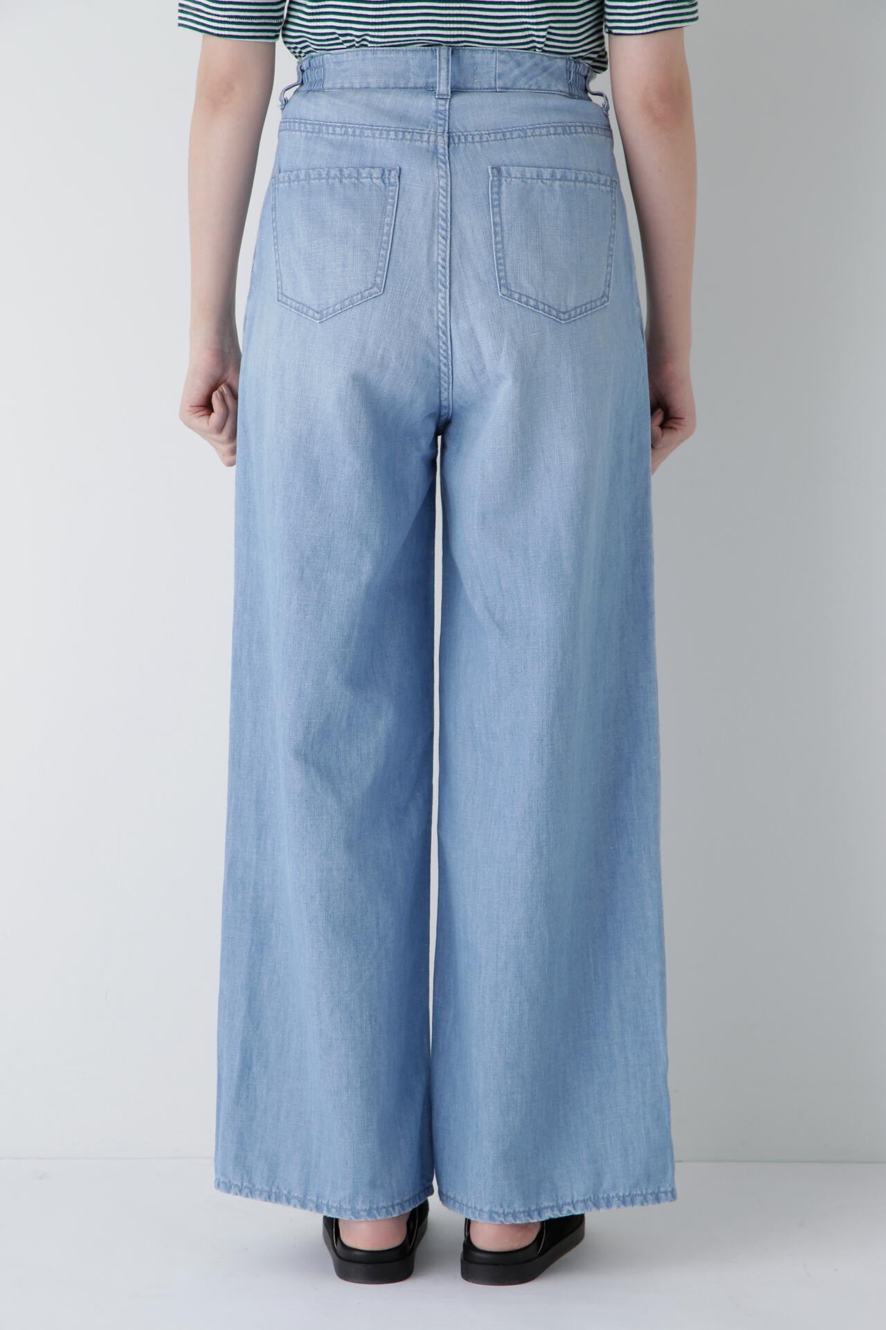 【Healthy DENIMコラボ】タックワイドデニムパンツ