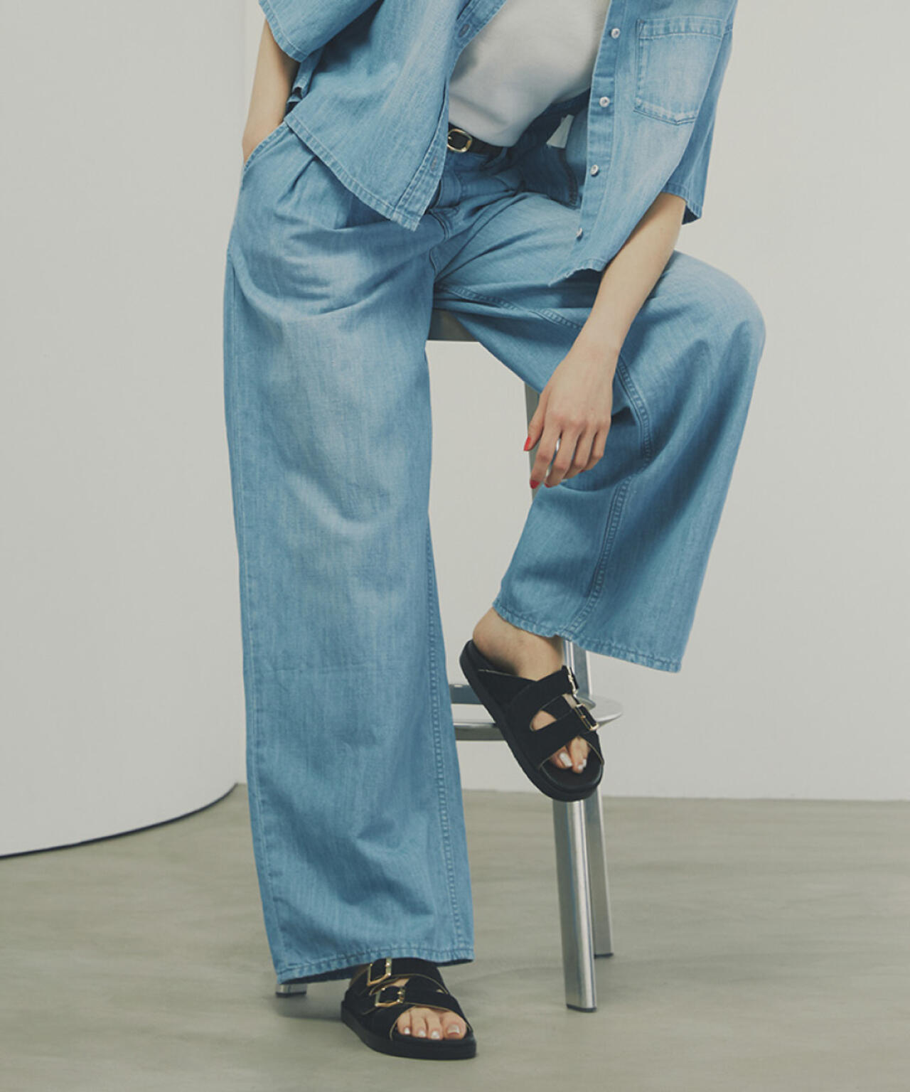 【Healthy DENIMコラボ】タックワイドデニムパンツ