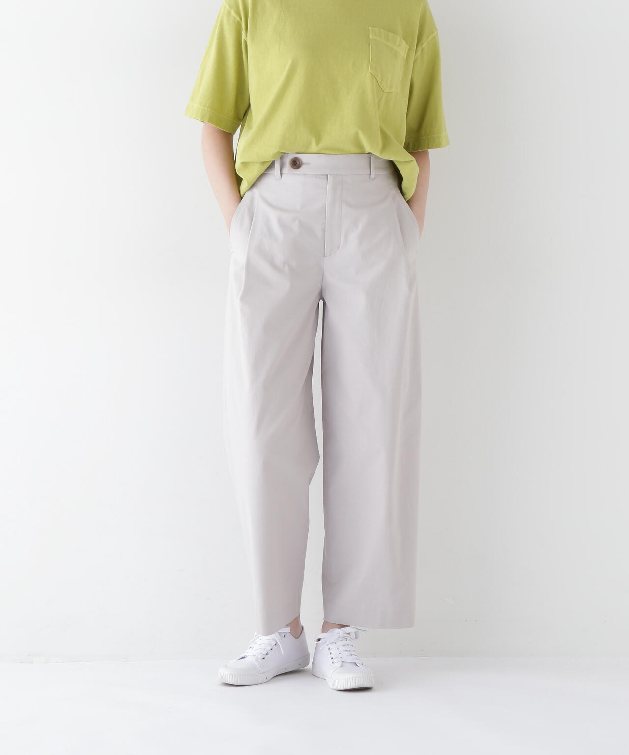 ドビーストレッチワンタックセミワイドパンツ