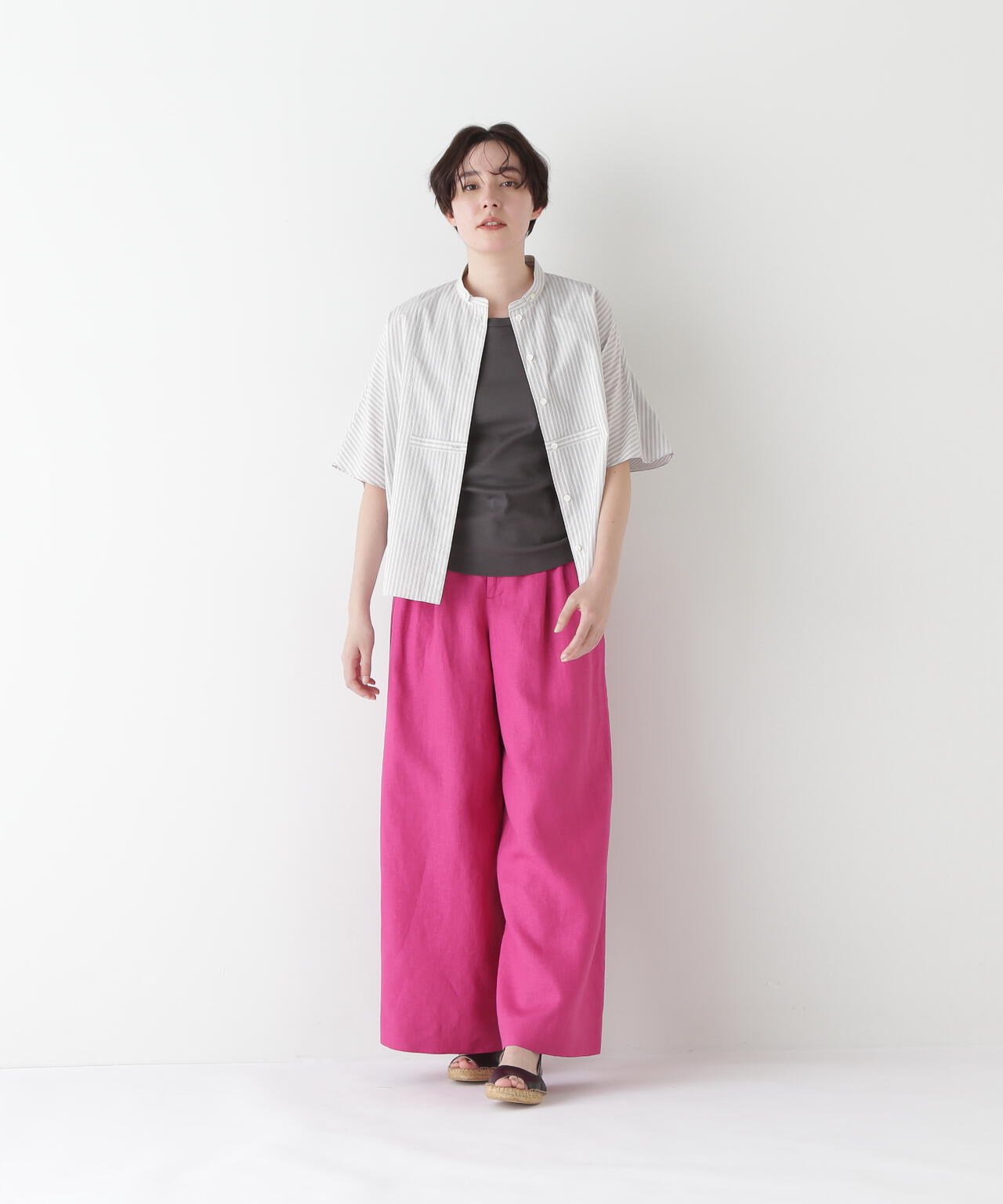 【WEB・一部店舗限定】リネンタック入りバギーパンツ