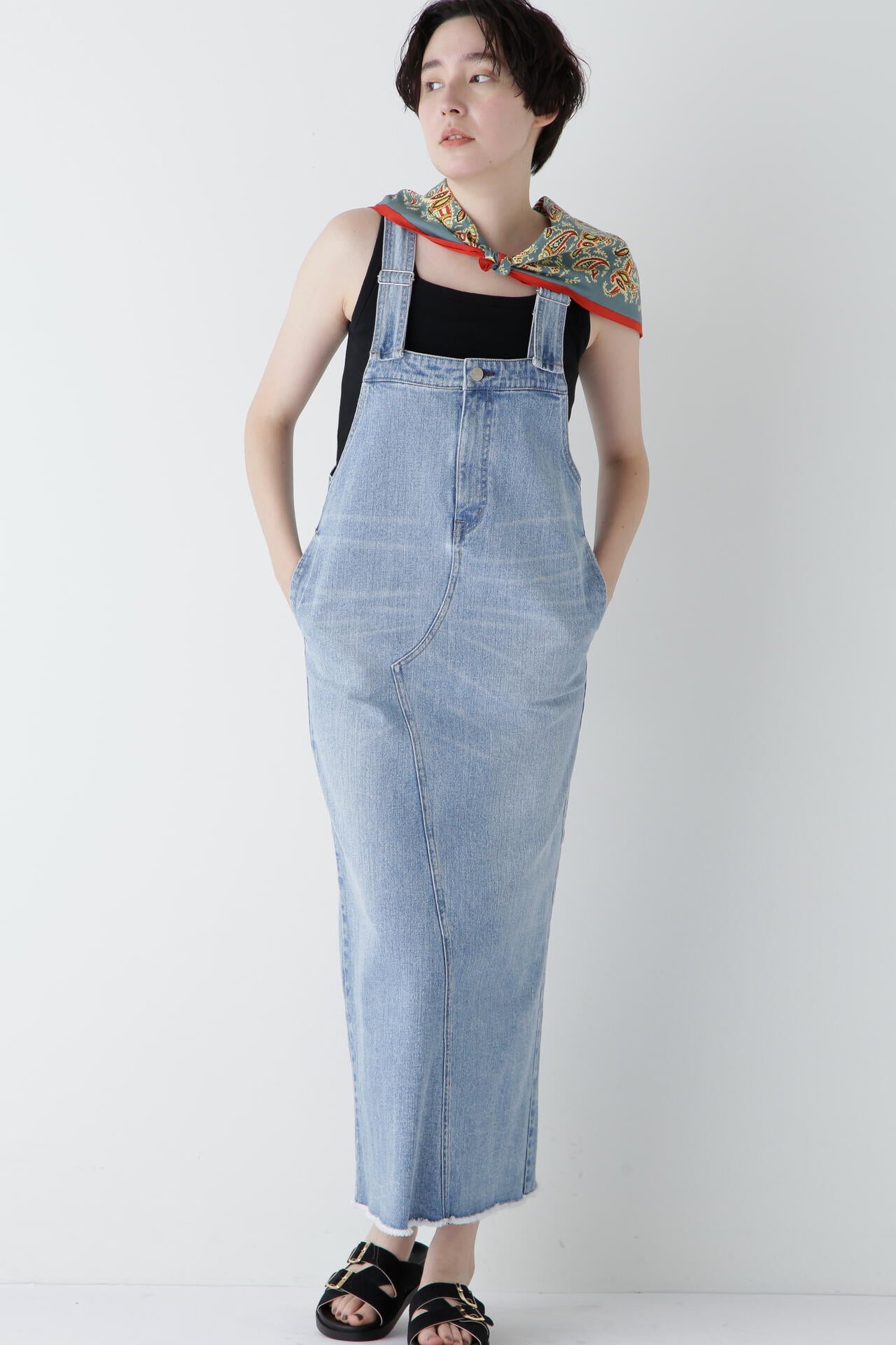 6dee9b13-0460-5972-bb38-074bc267e960_Image