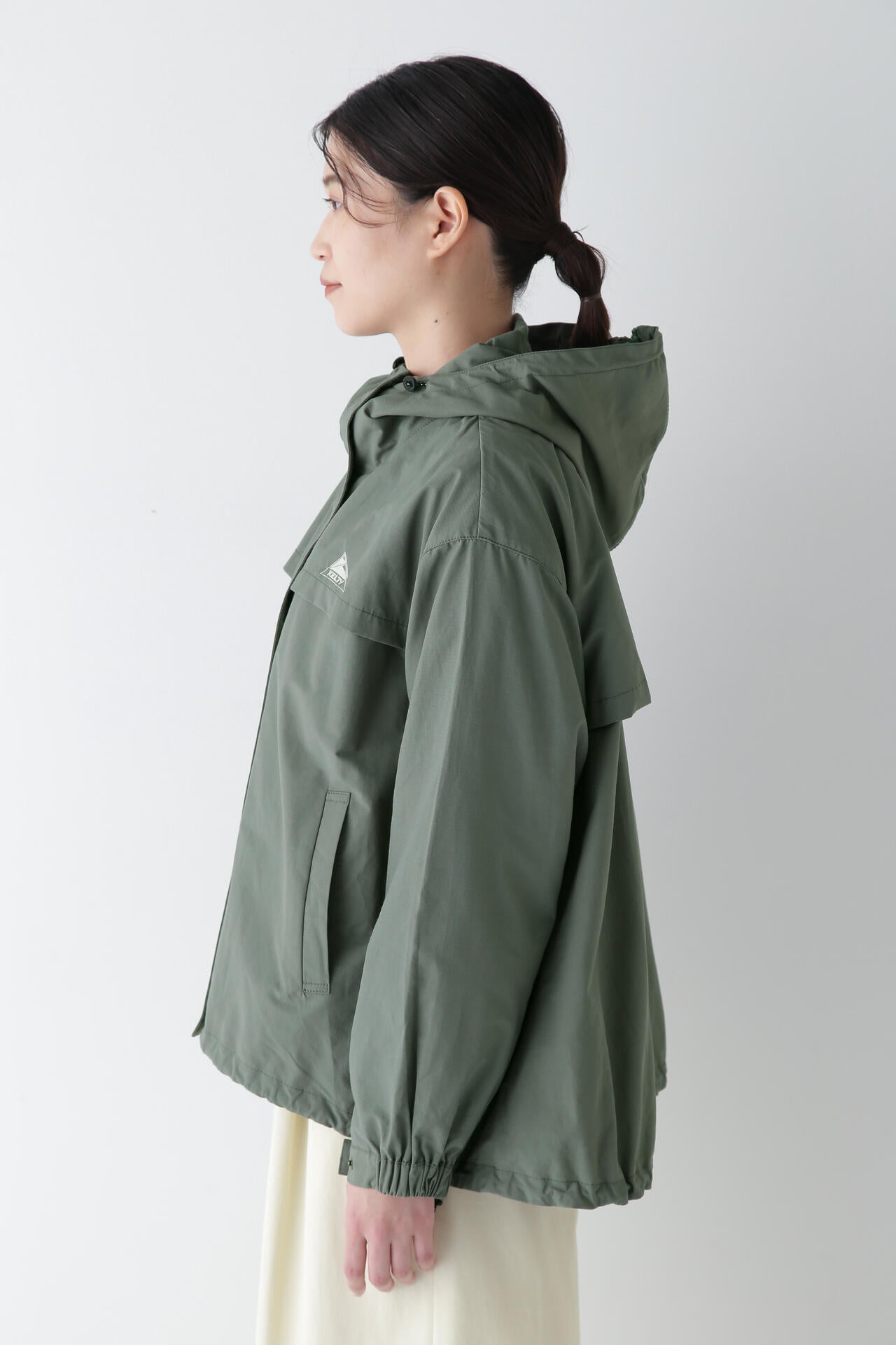 021e79d0-d435-5fa3-98a4-67555d4e77e3_Image