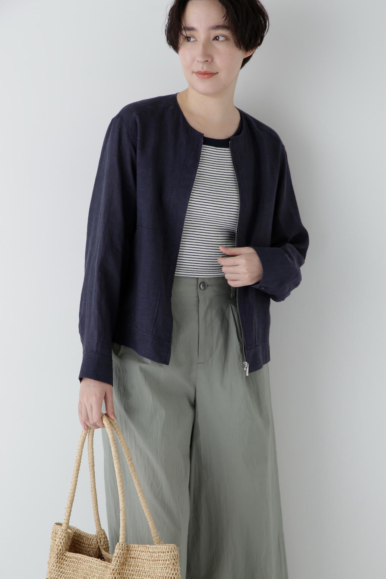 ハードマンリネンノーカラージップブルゾン