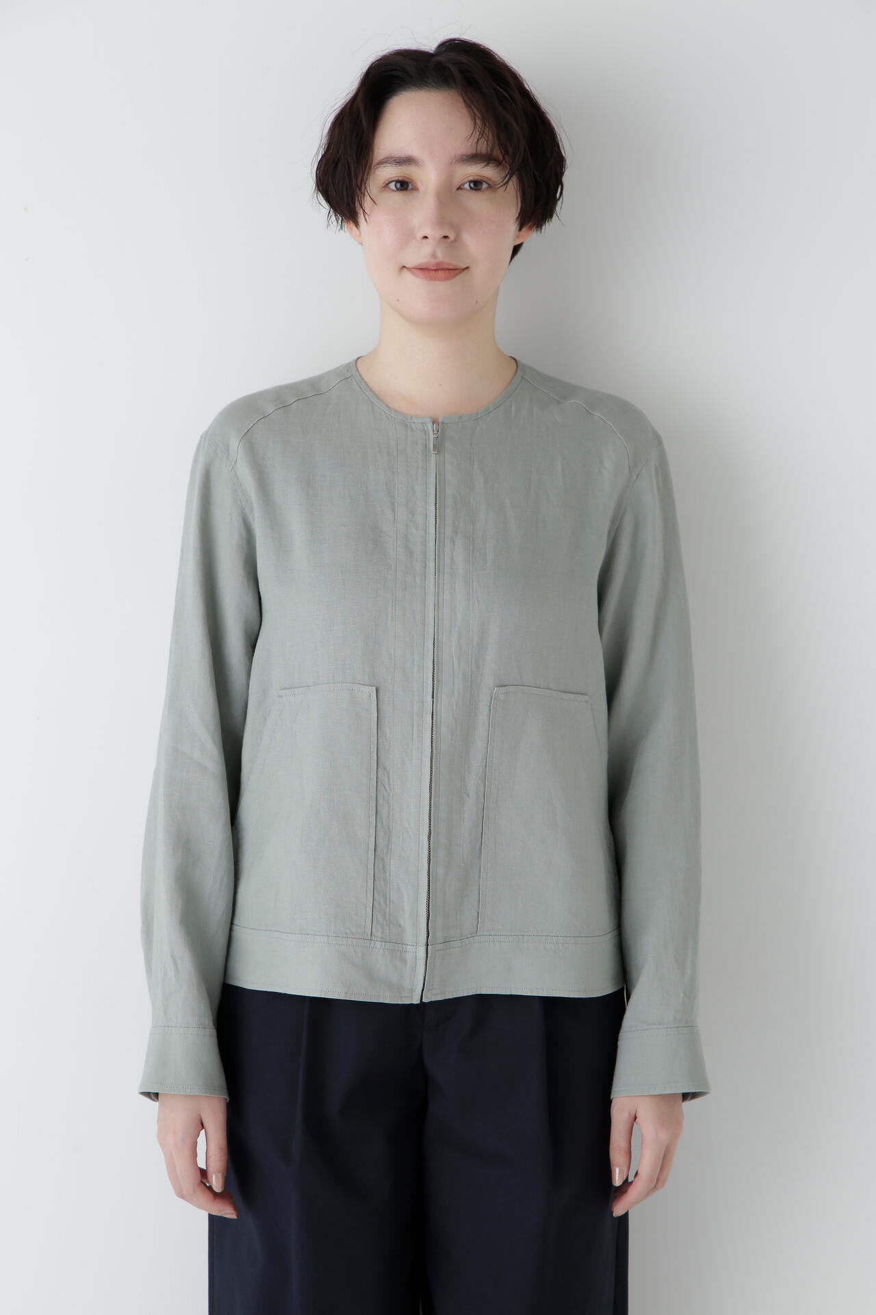 ハードマンリネンノーカラージップブルゾン