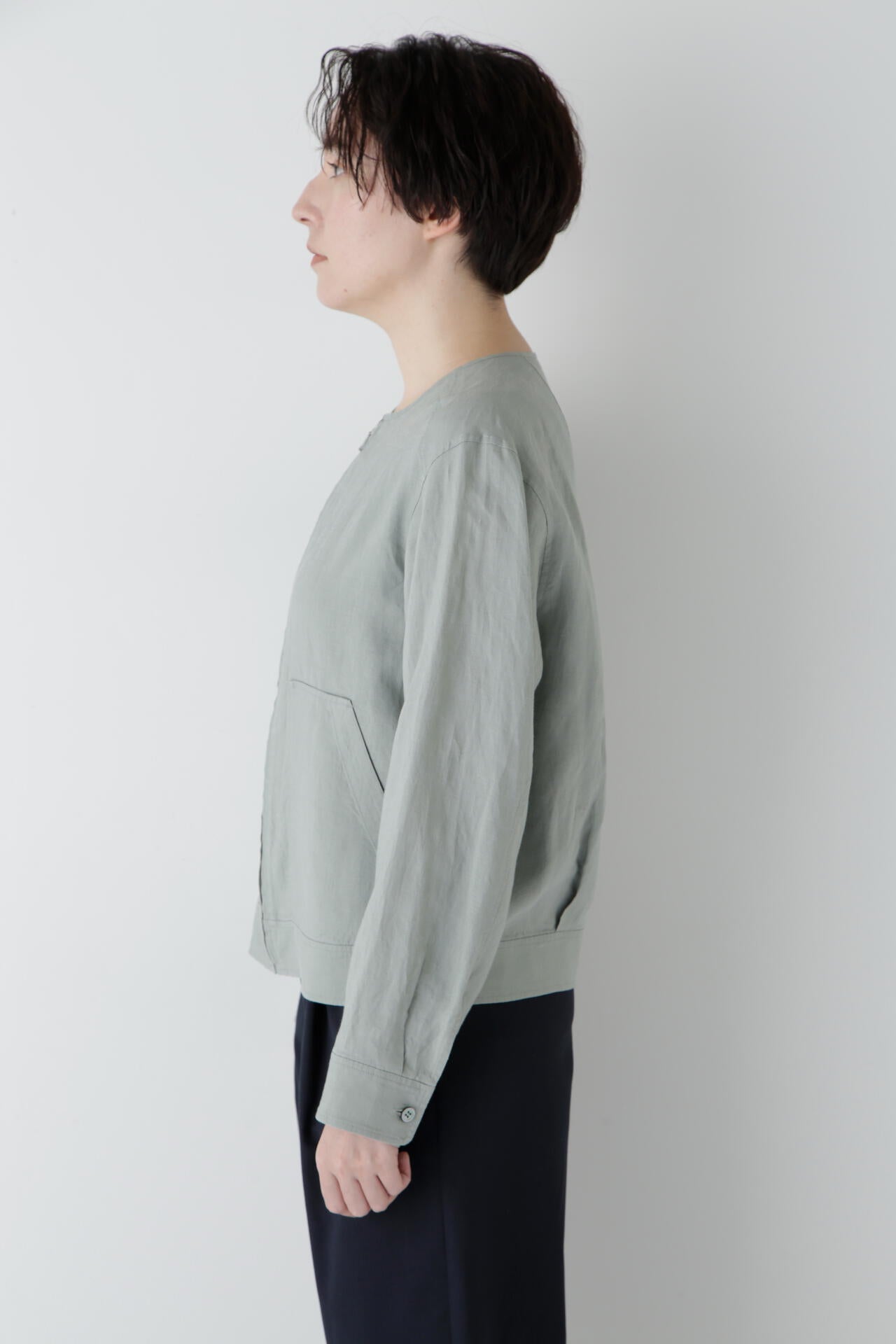 ハードマンリネンノーカラージップブルゾン