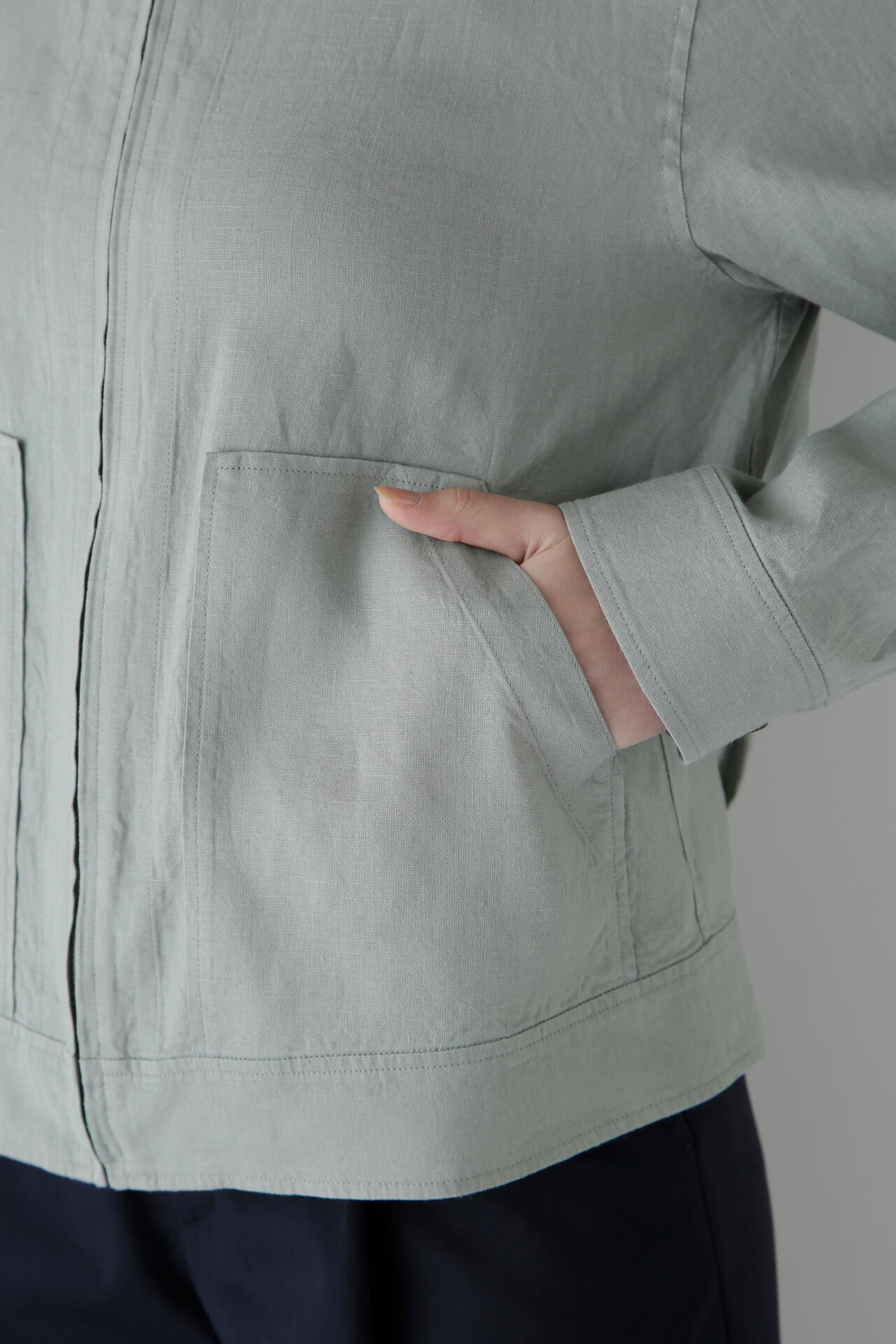 ハードマンリネンノーカラージップブルゾン