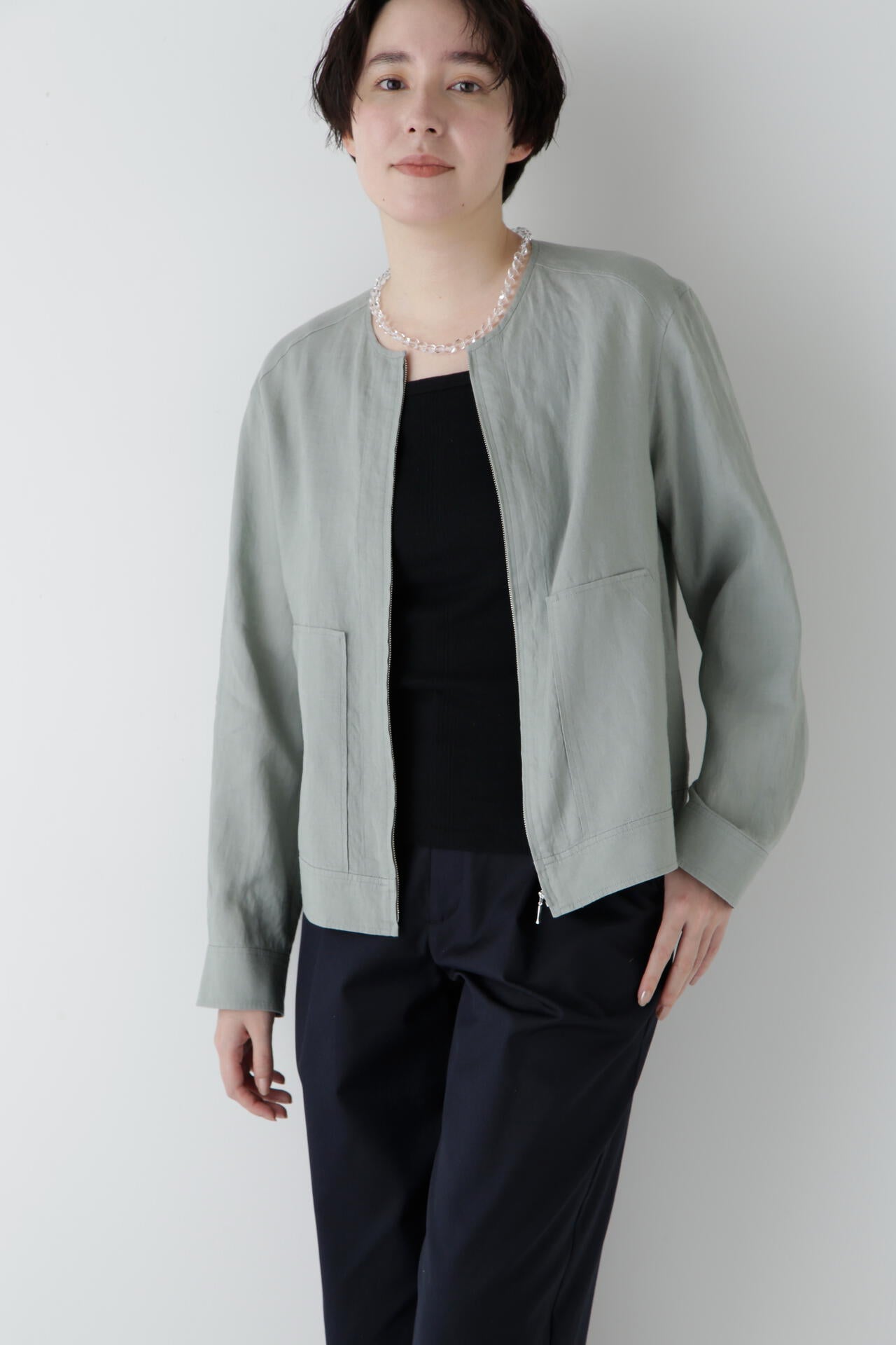 ハードマンリネンノーカラージップブルゾン