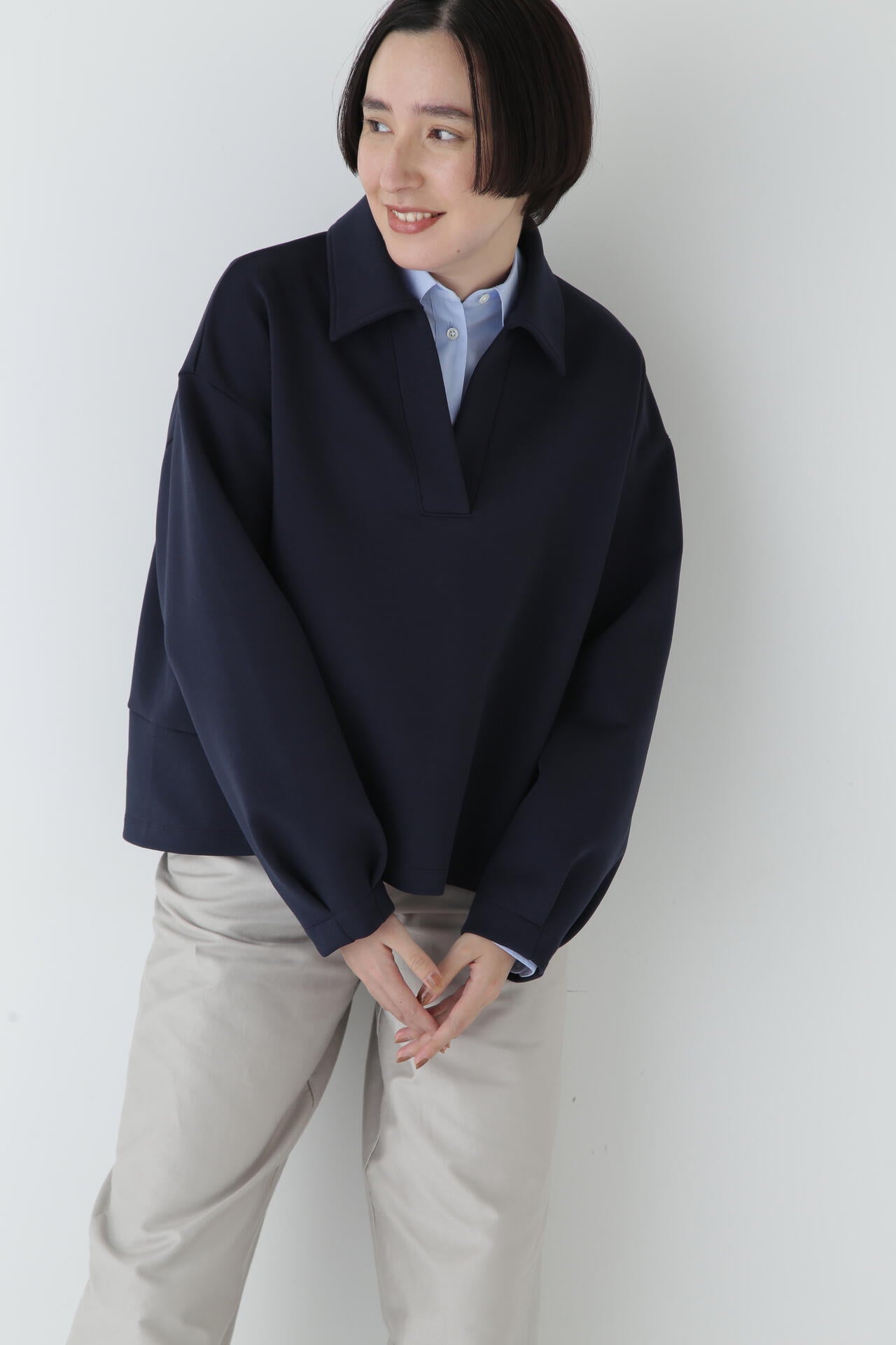 ストレッチダンボールスキッパープルオーバー