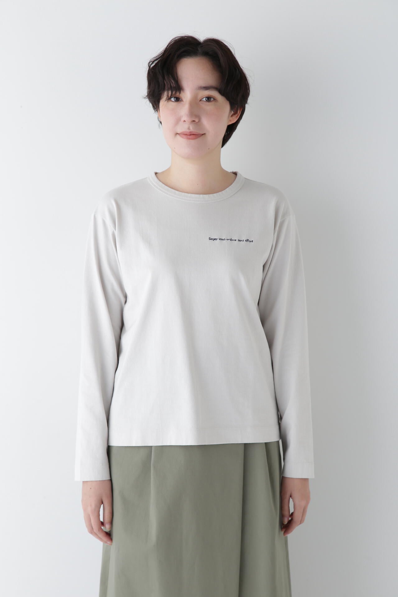 ロゴエンブロイダリーロングスリーブTシャツ
