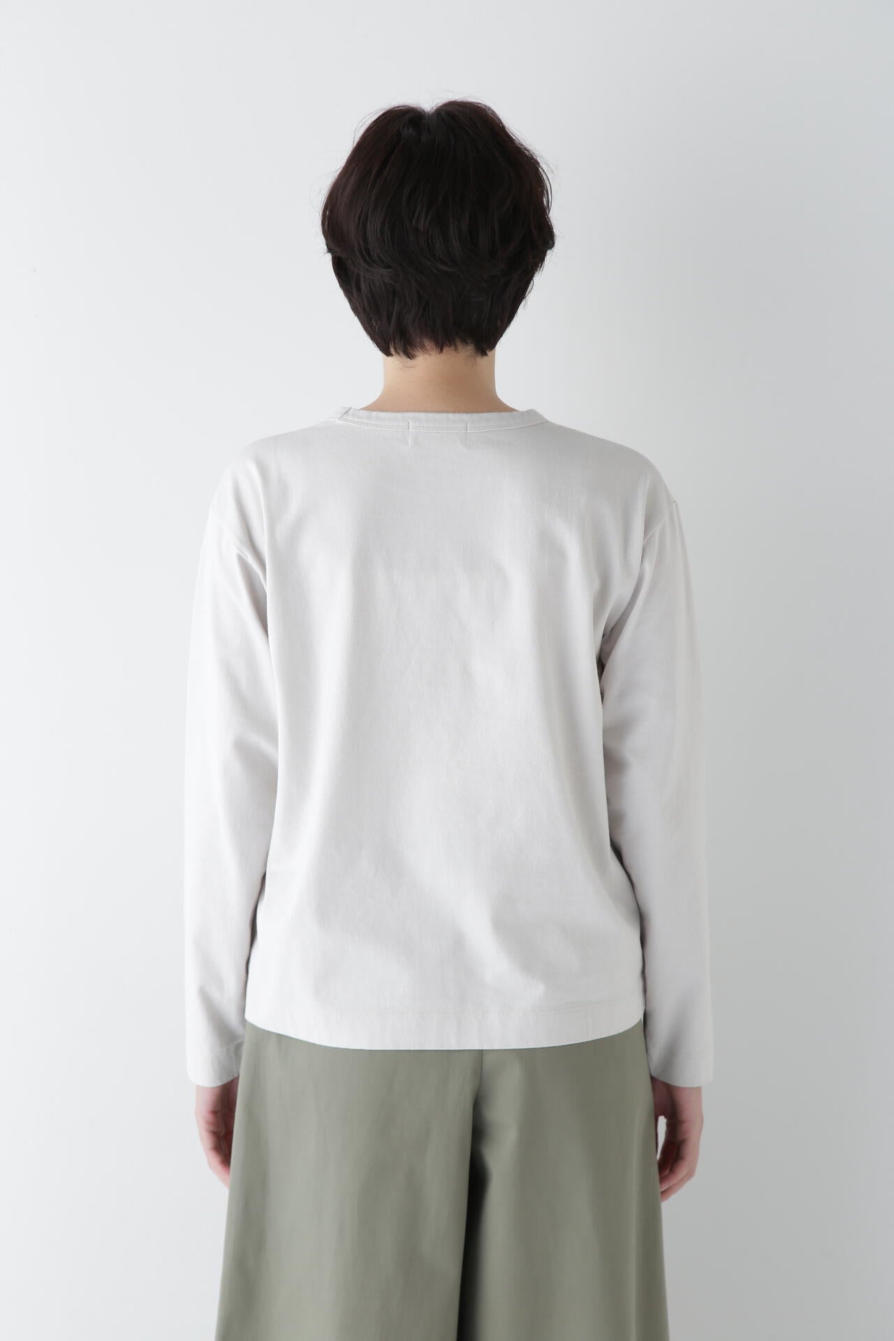 ロゴエンブロイダリーロングスリーブTシャツ