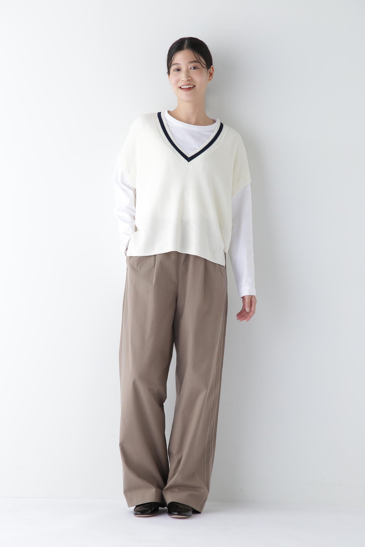 ロゴエンブロイダリーロングスリーブTシャツ