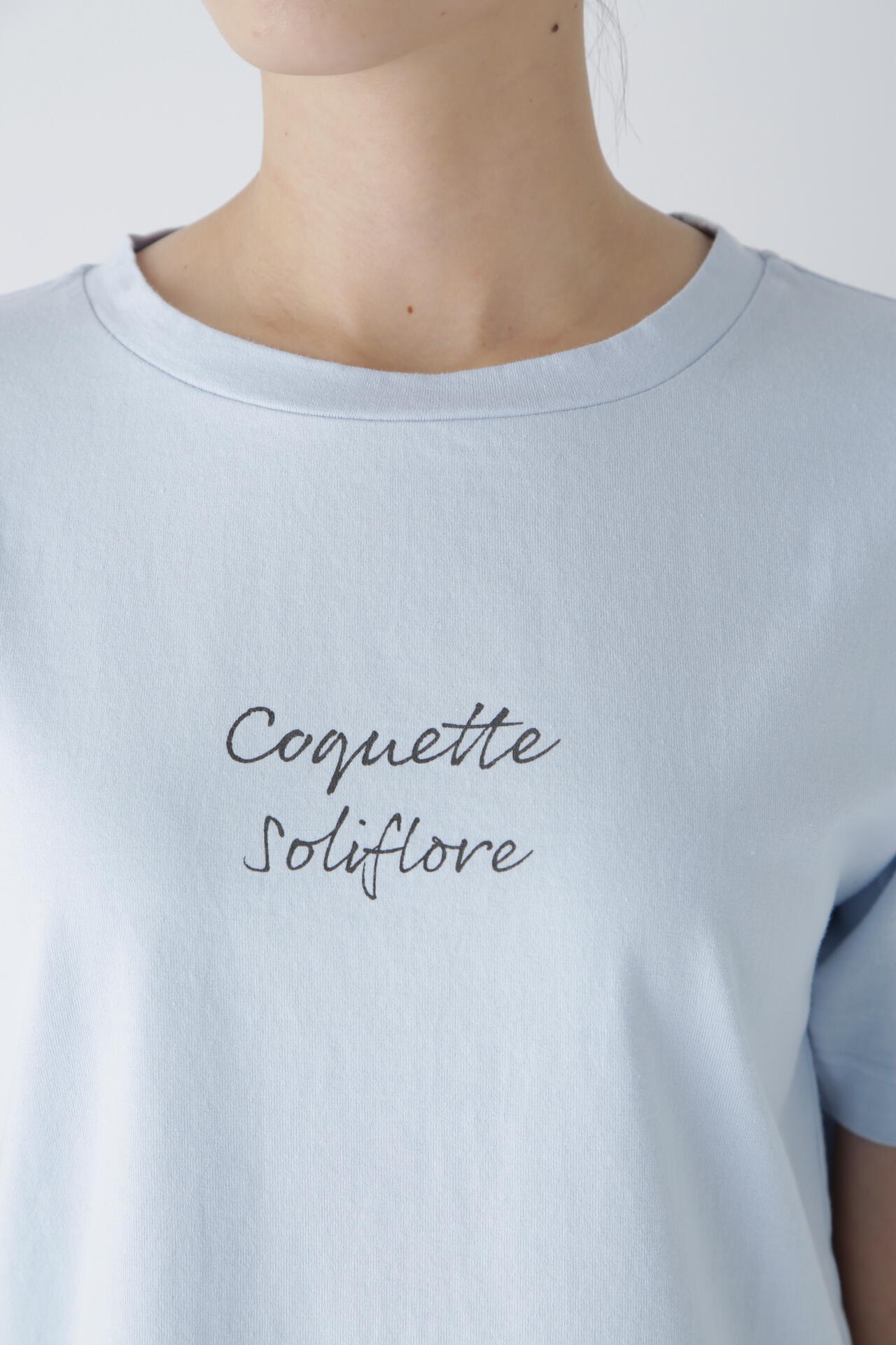 ロゴTシャツ