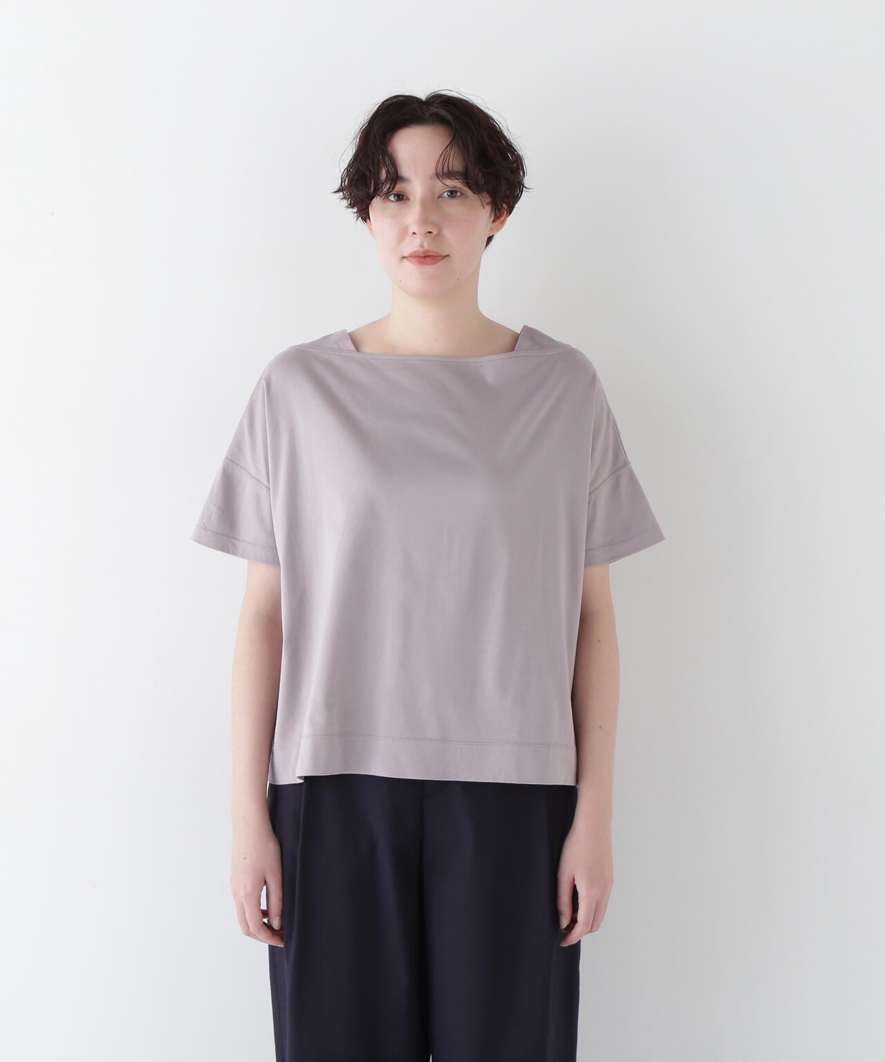 【汗ジミ軽減】バック刺繍ロゴプルオーバー