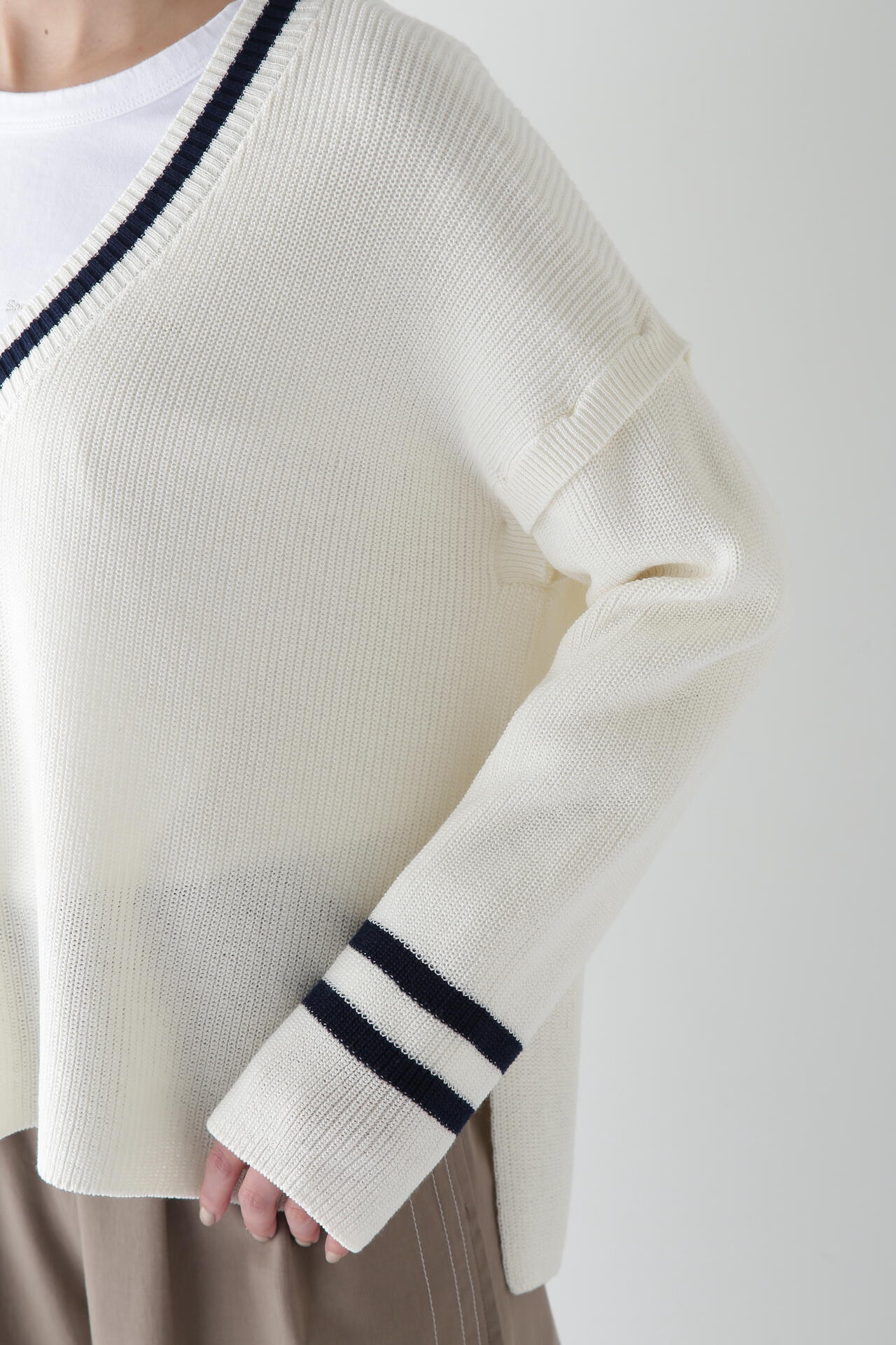 09467e55-38ca-5796-8353-1572732ccd7c_Image