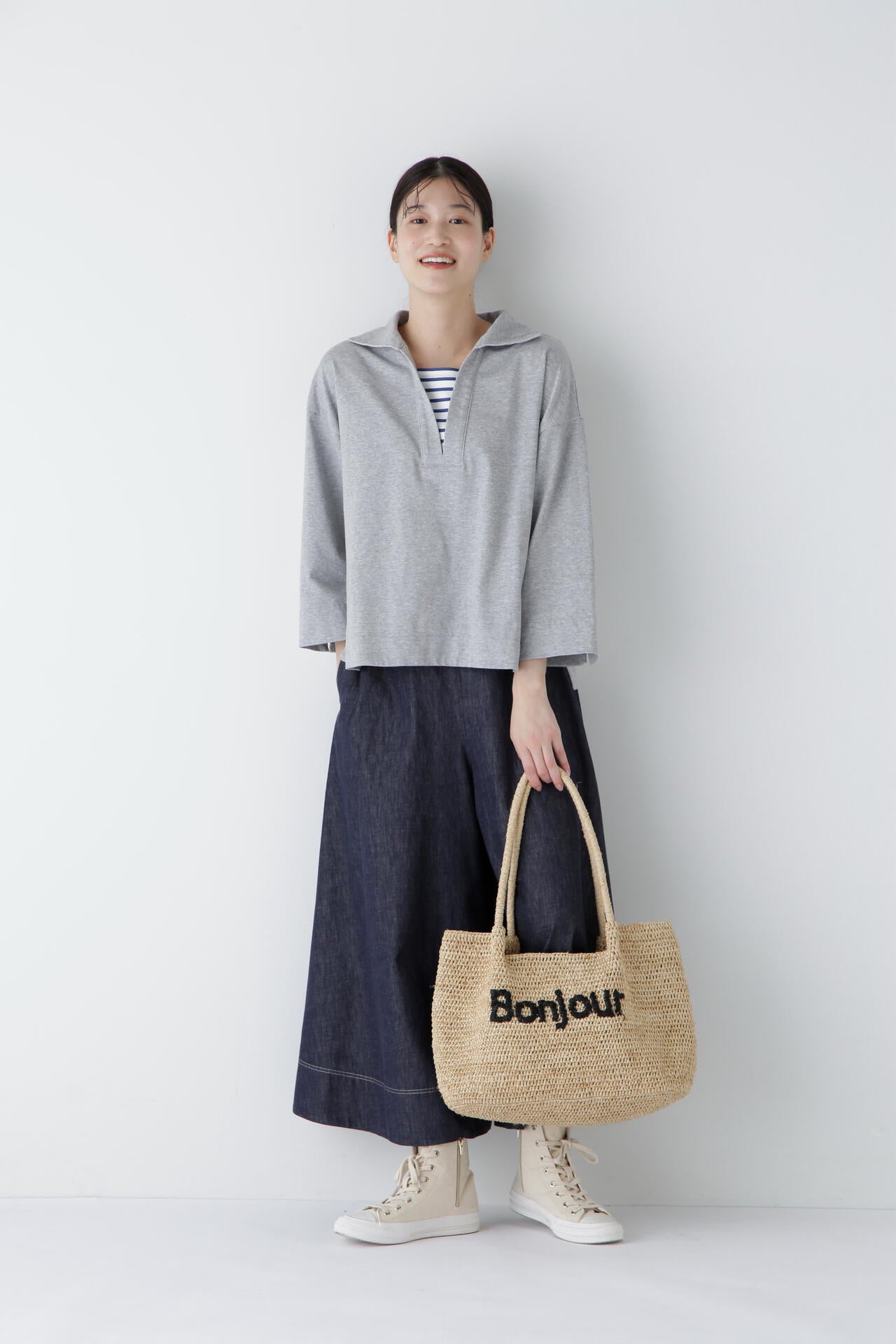 Bonjourラフィアバッグ